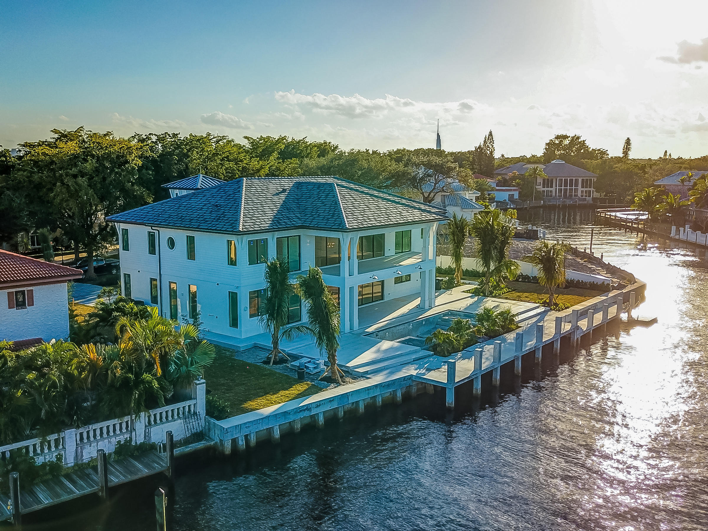 BAY COLONY SEC OF THE LAN - Residential