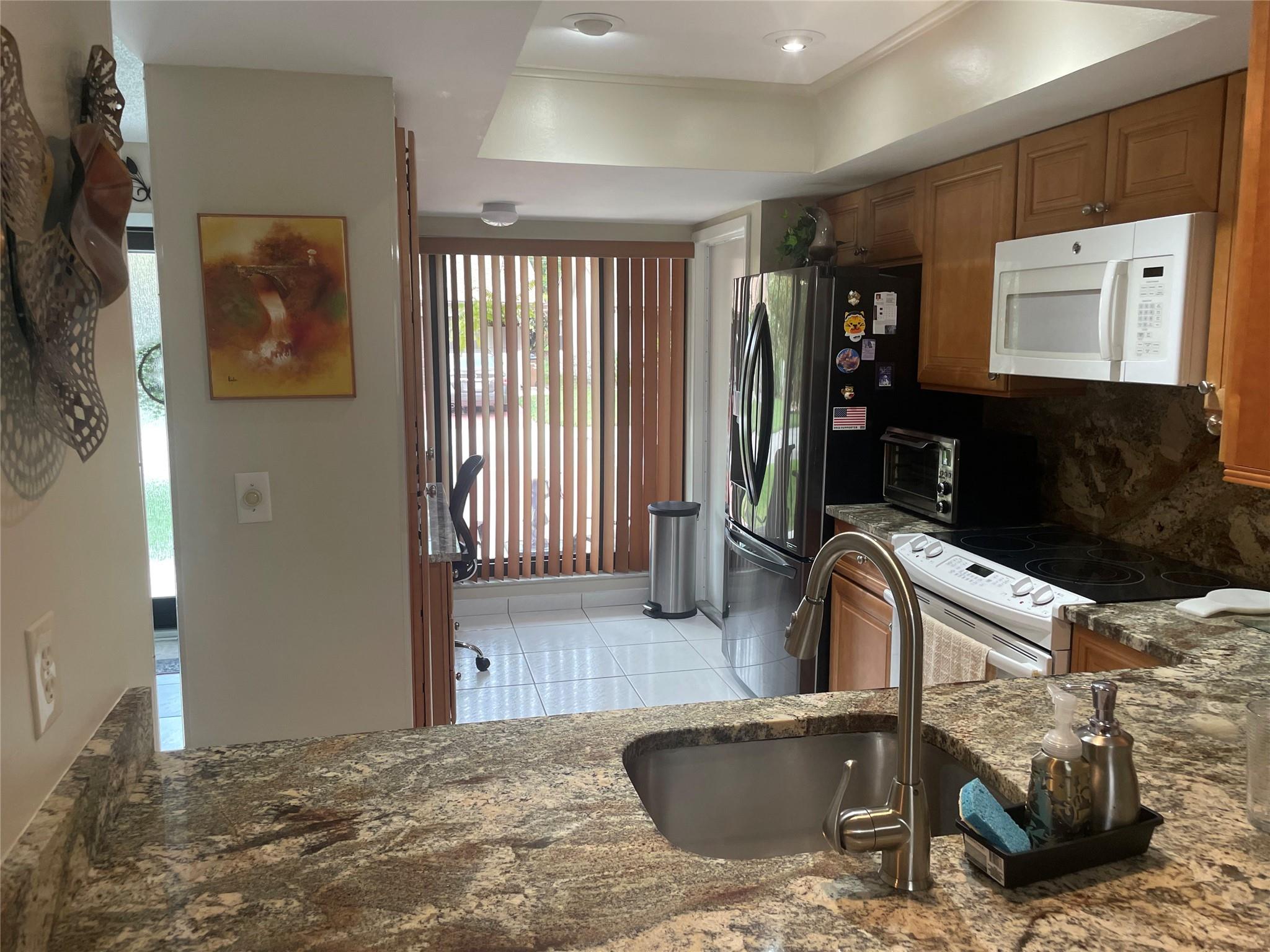 MEADOWS OF CRYSTAL LAKE - Residential