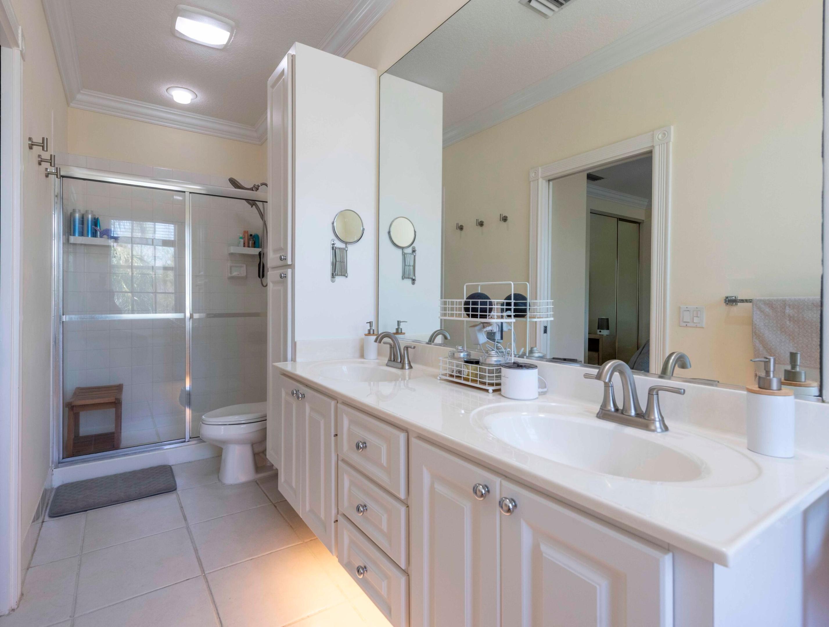 CATALINA LAKES - Residential