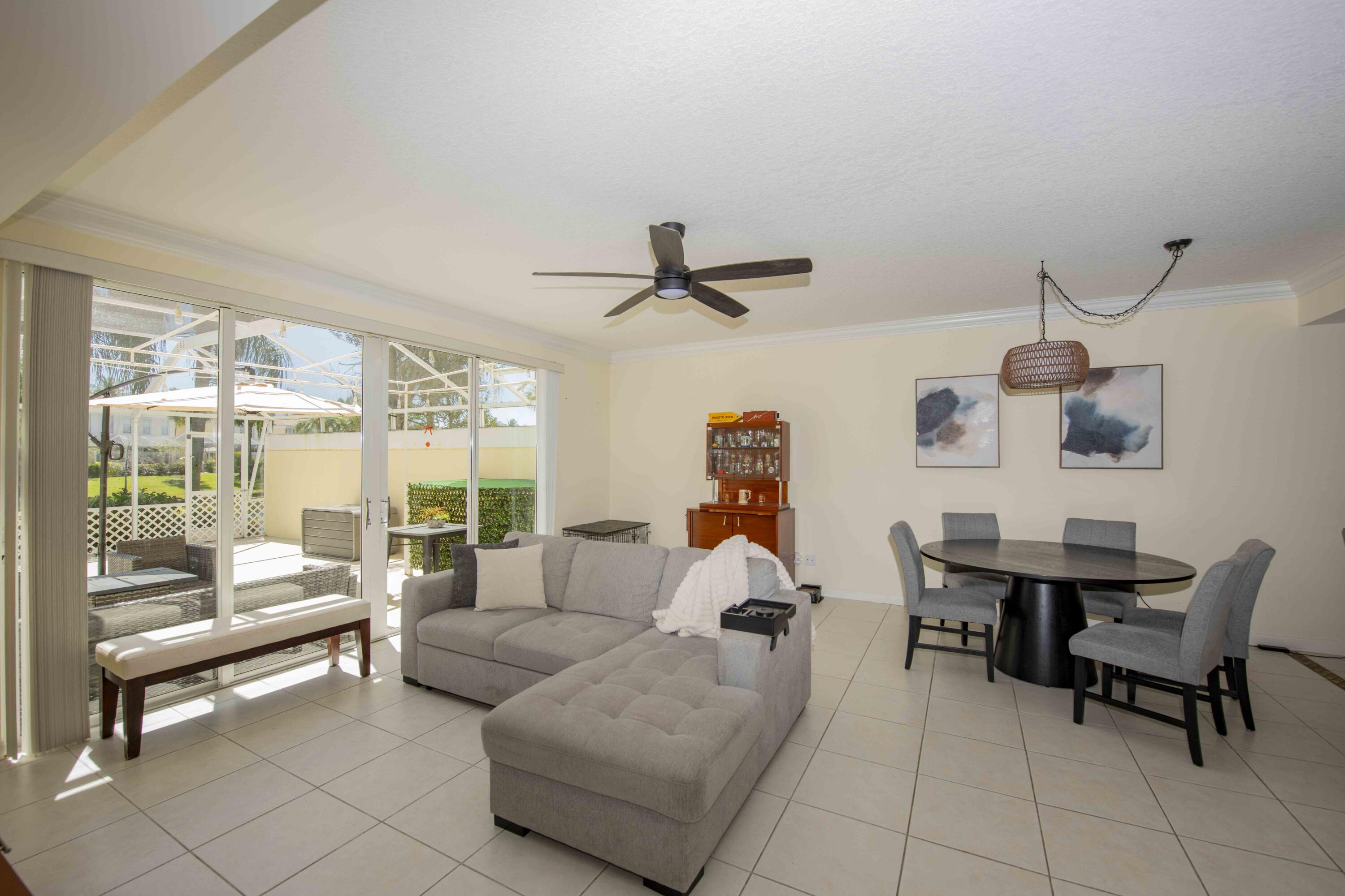 CATALINA LAKES - Residential