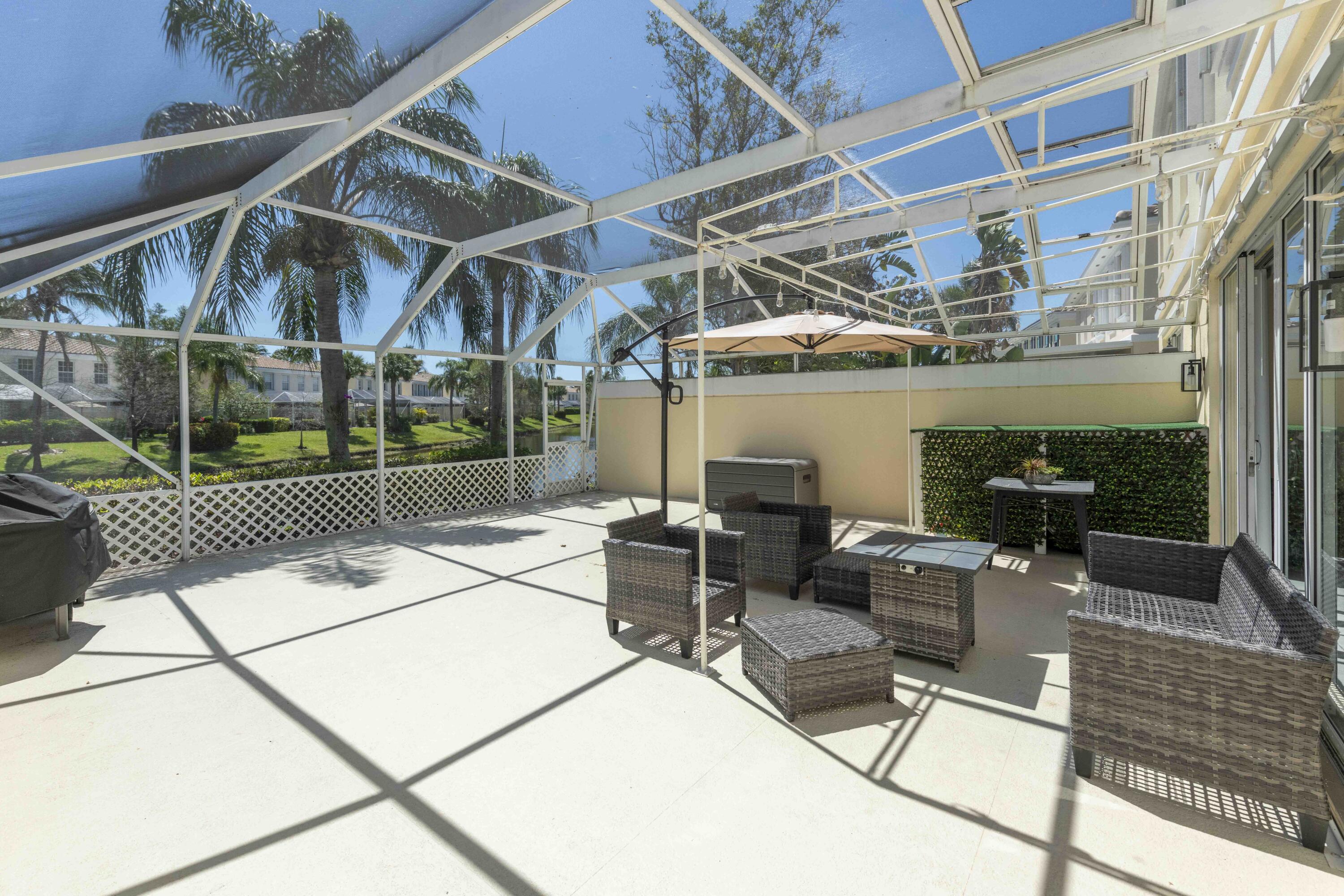 CATALINA LAKES - Residential