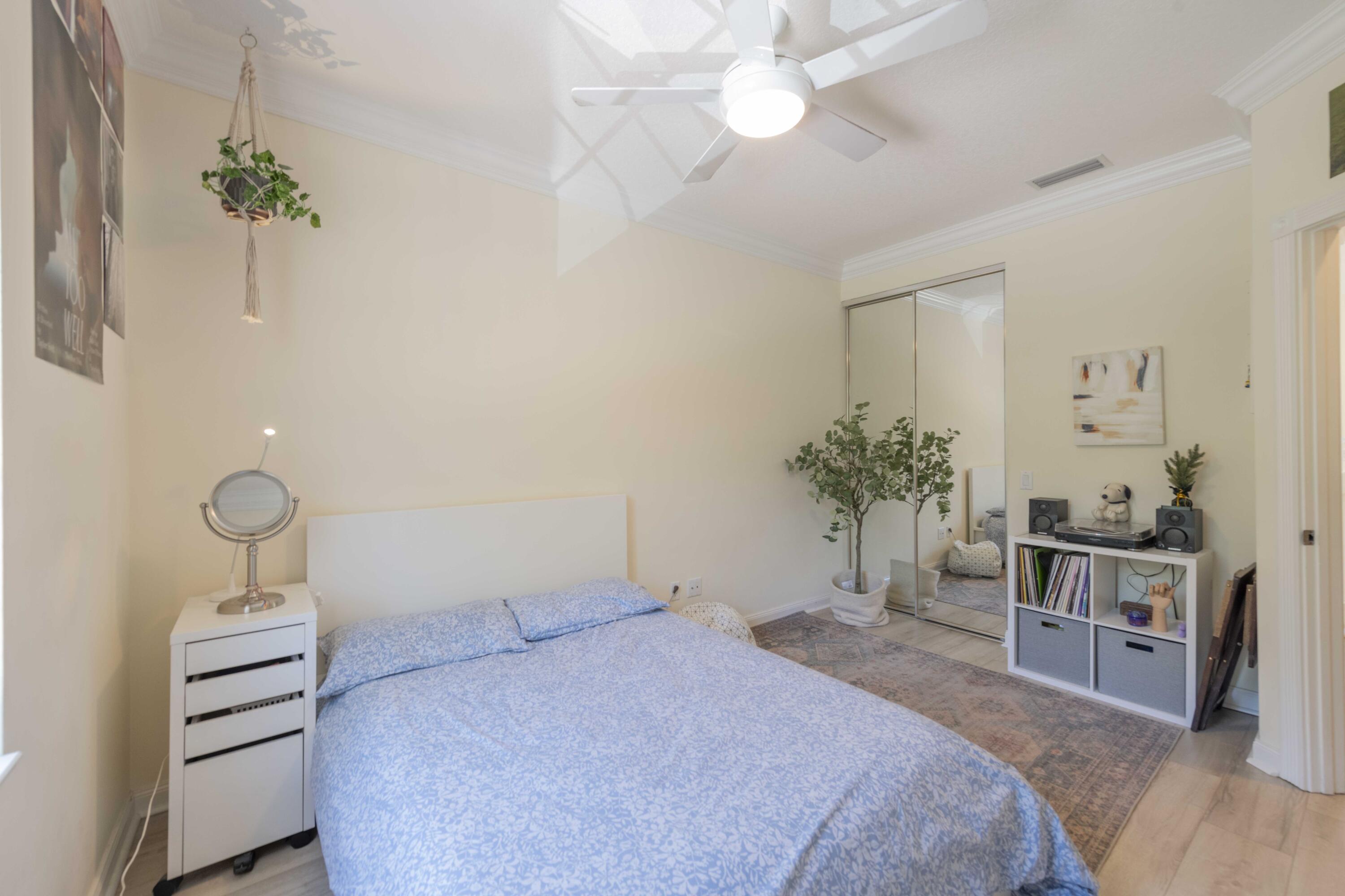 CATALINA LAKES - Residential