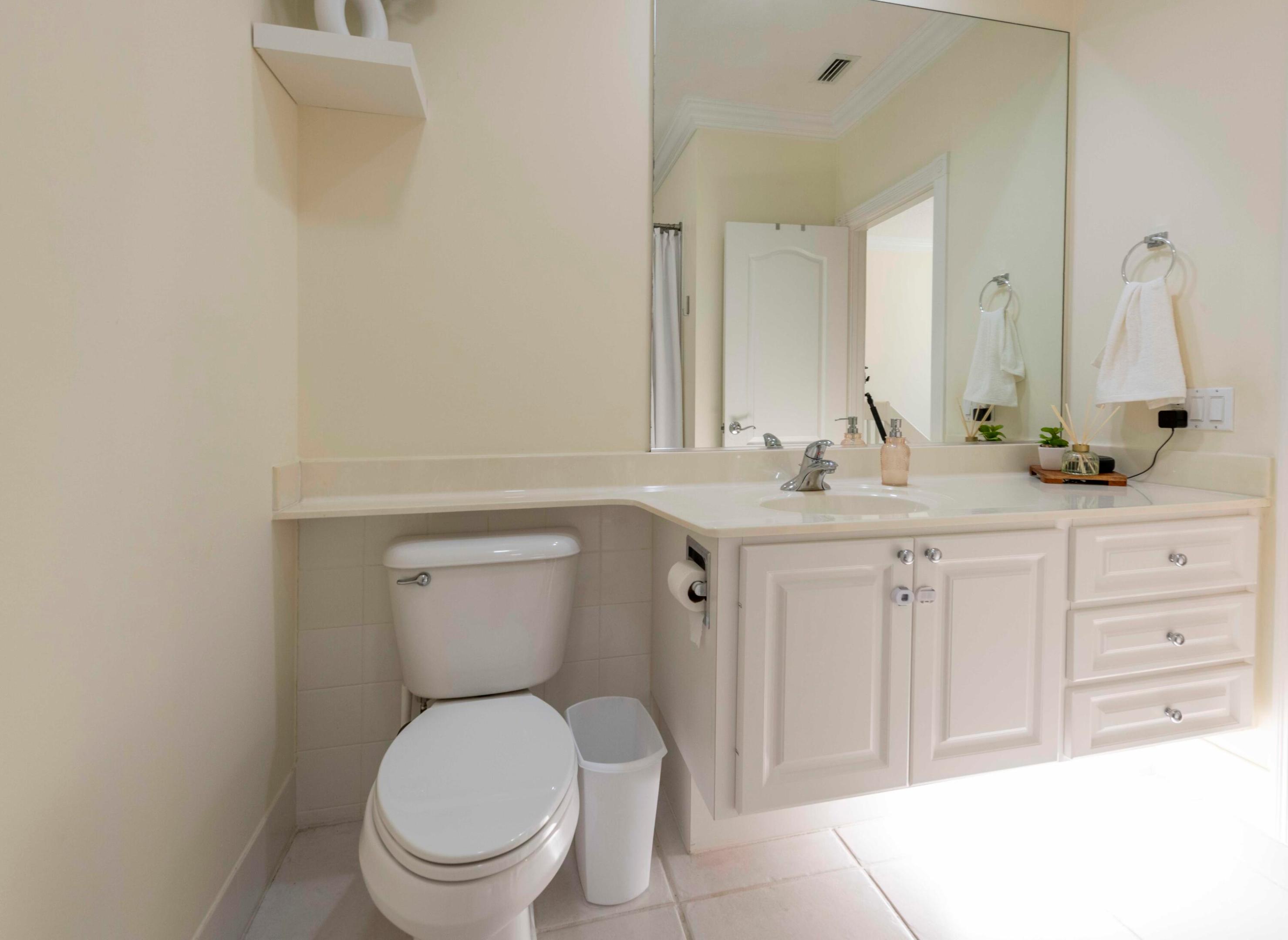 CATALINA LAKES - Residential