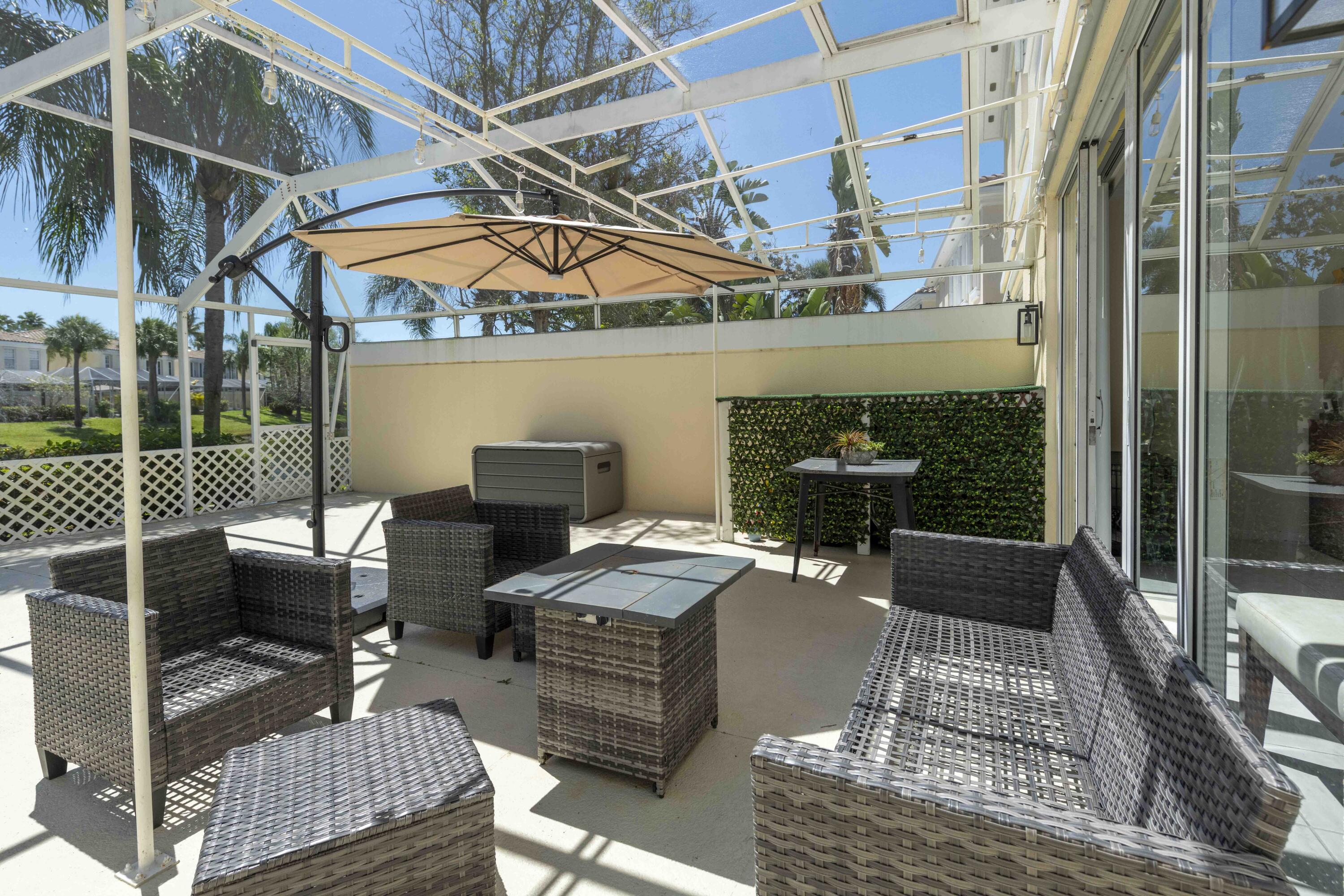 CATALINA LAKES - Residential