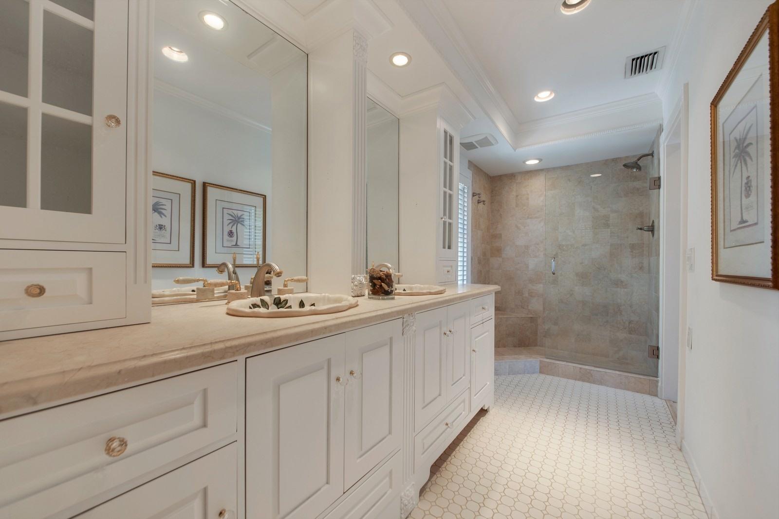 North Shore Terr - Residential