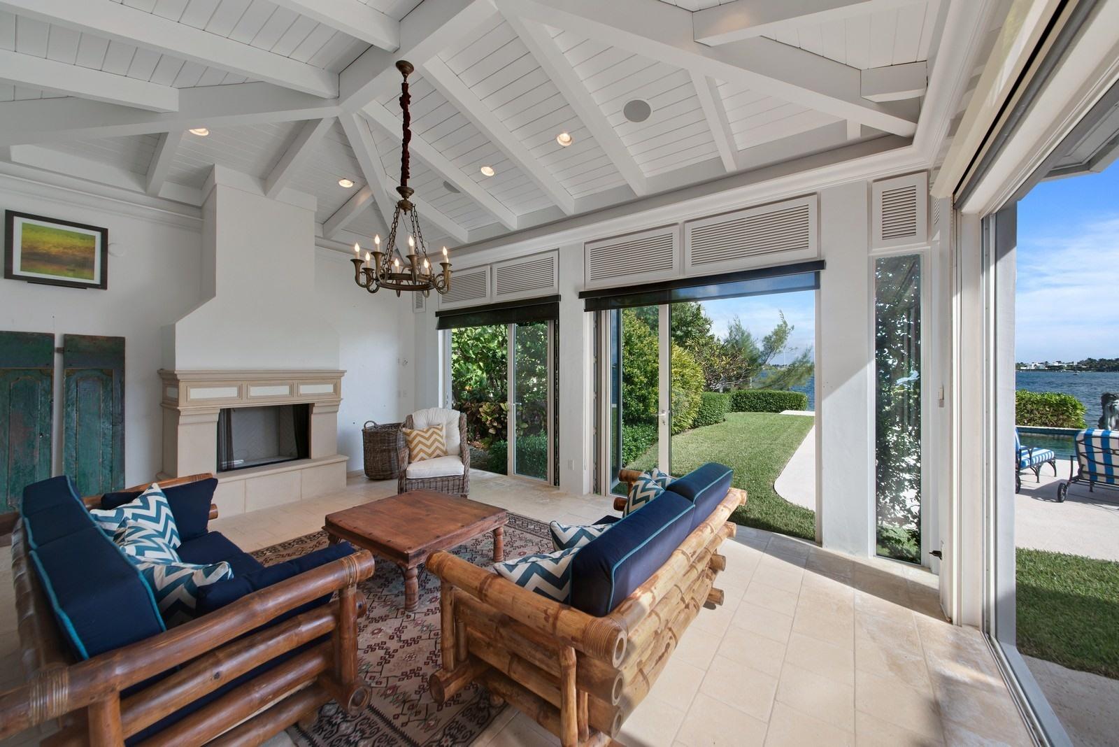 North Shore Terr - Residential