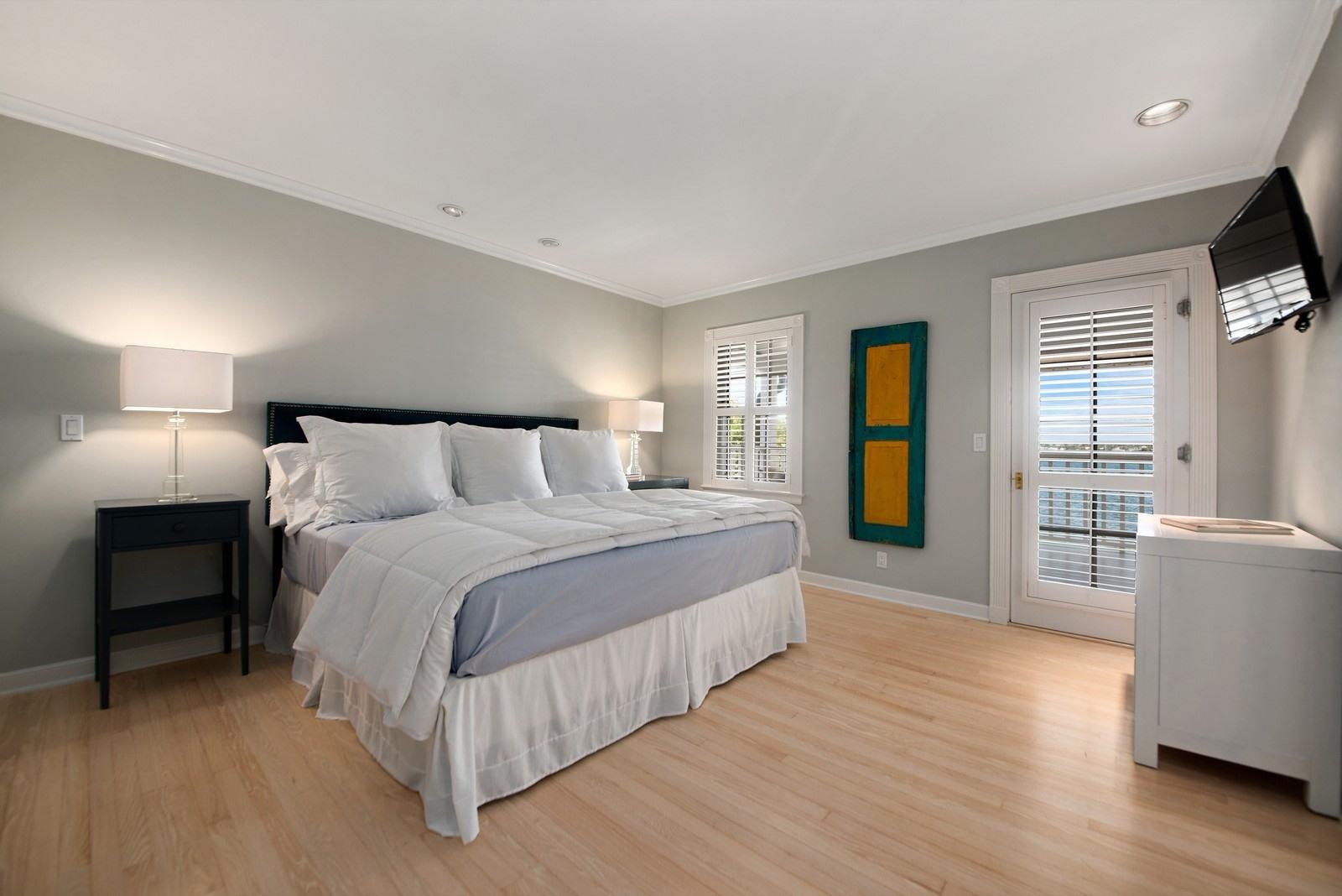 North Shore Terr - Residential