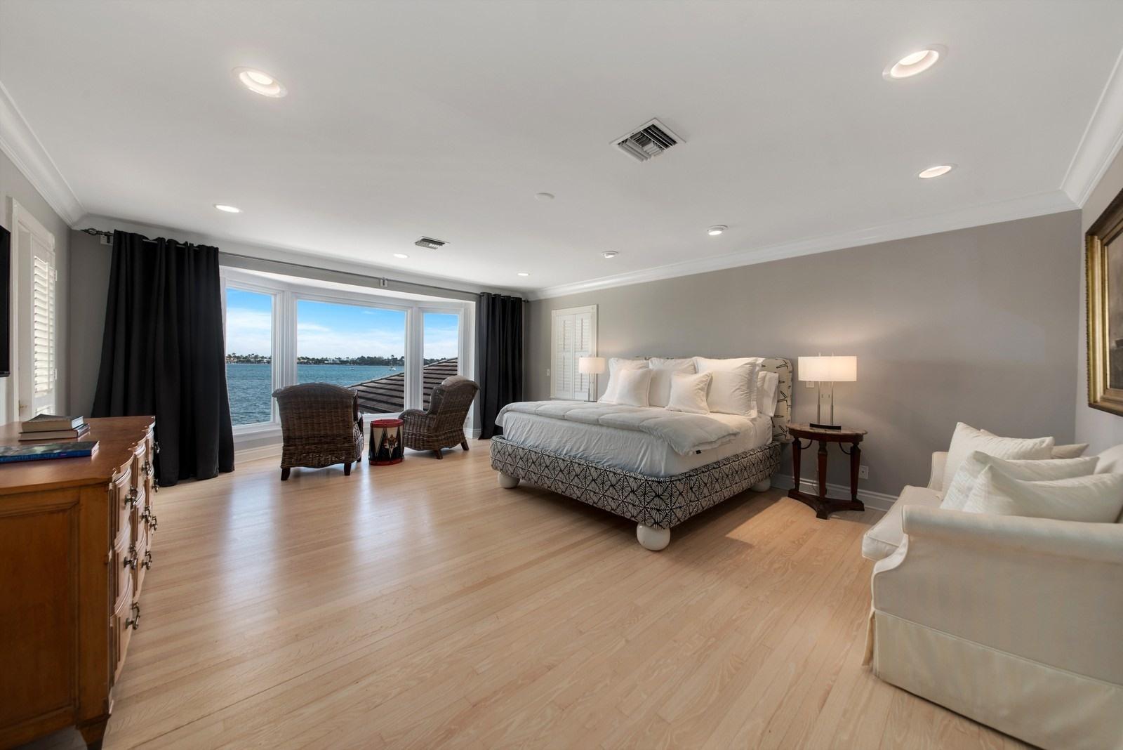 North Shore Terr - Residential