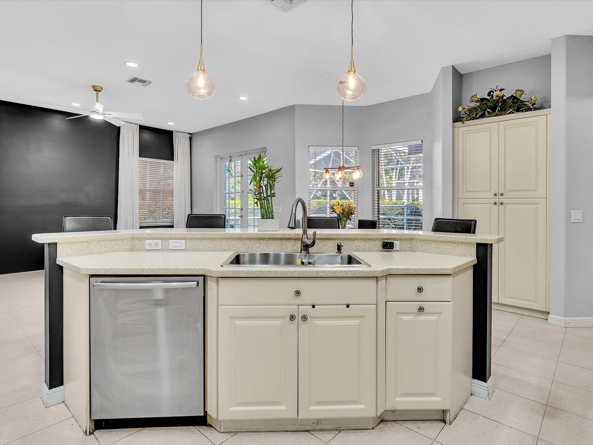 SMITH DAIRY WEST 4 - Residential Lease