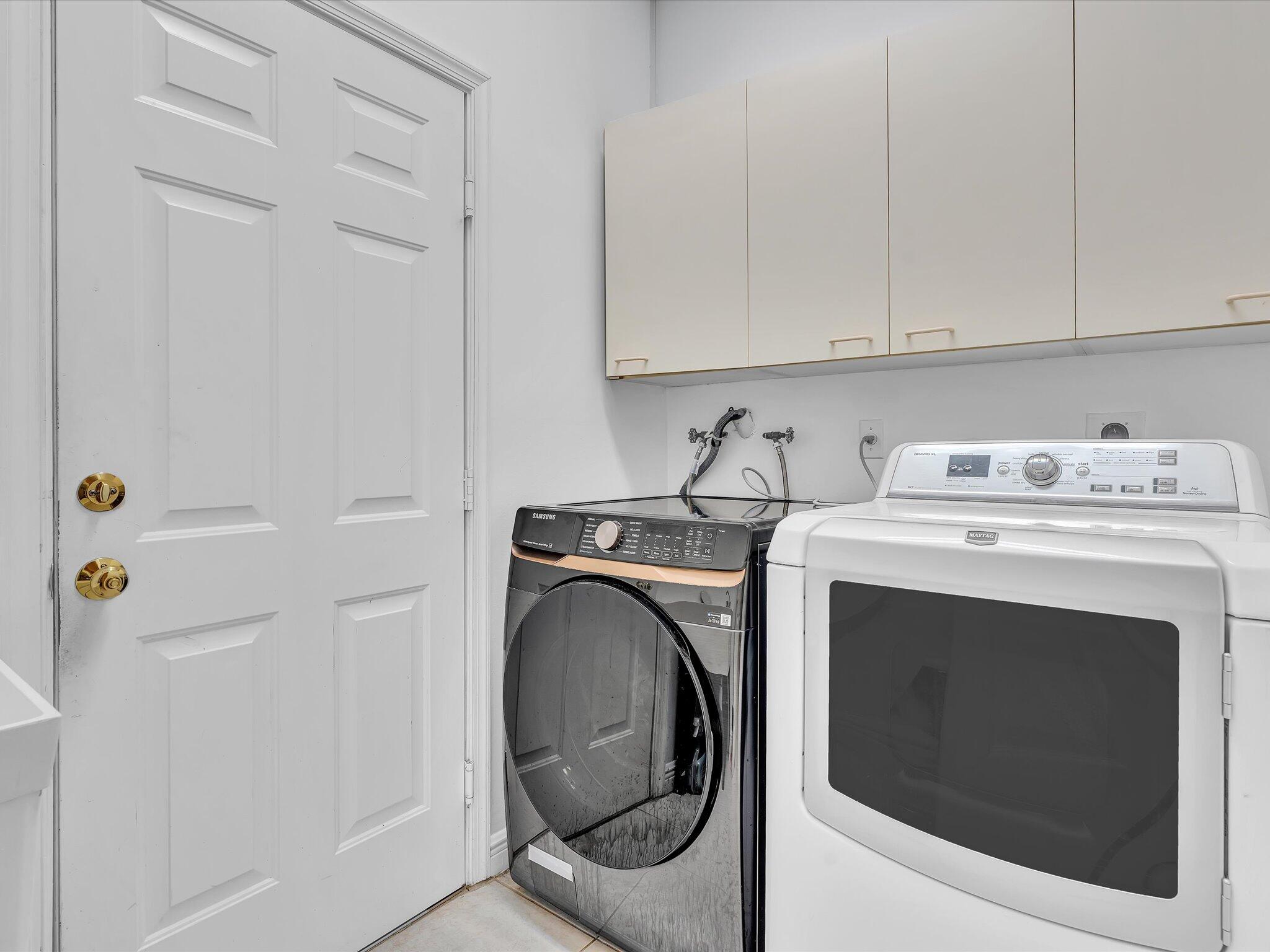 SMITH DAIRY WEST 4 - Residential Lease