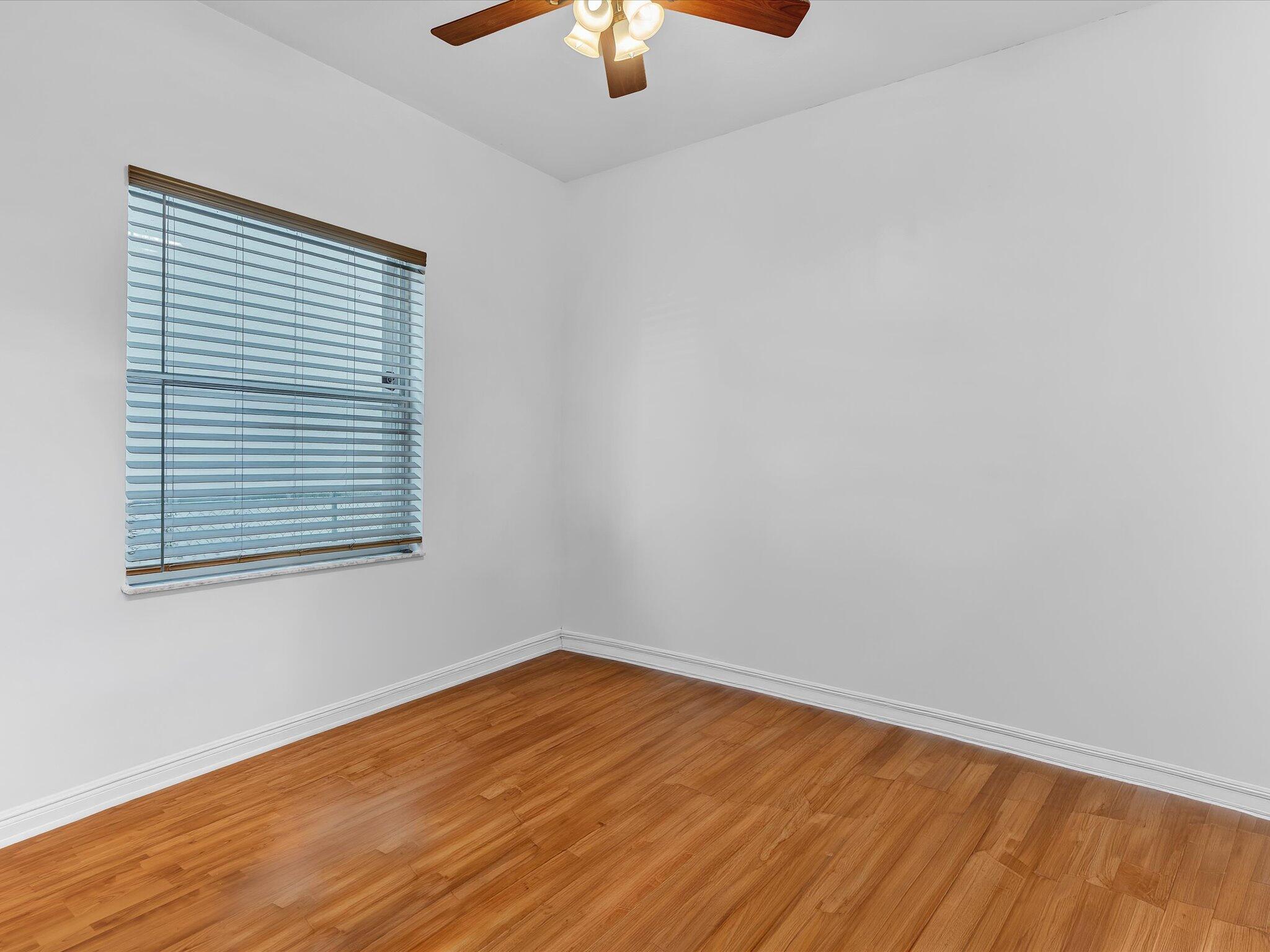 SMITH DAIRY WEST 4 - Residential Lease