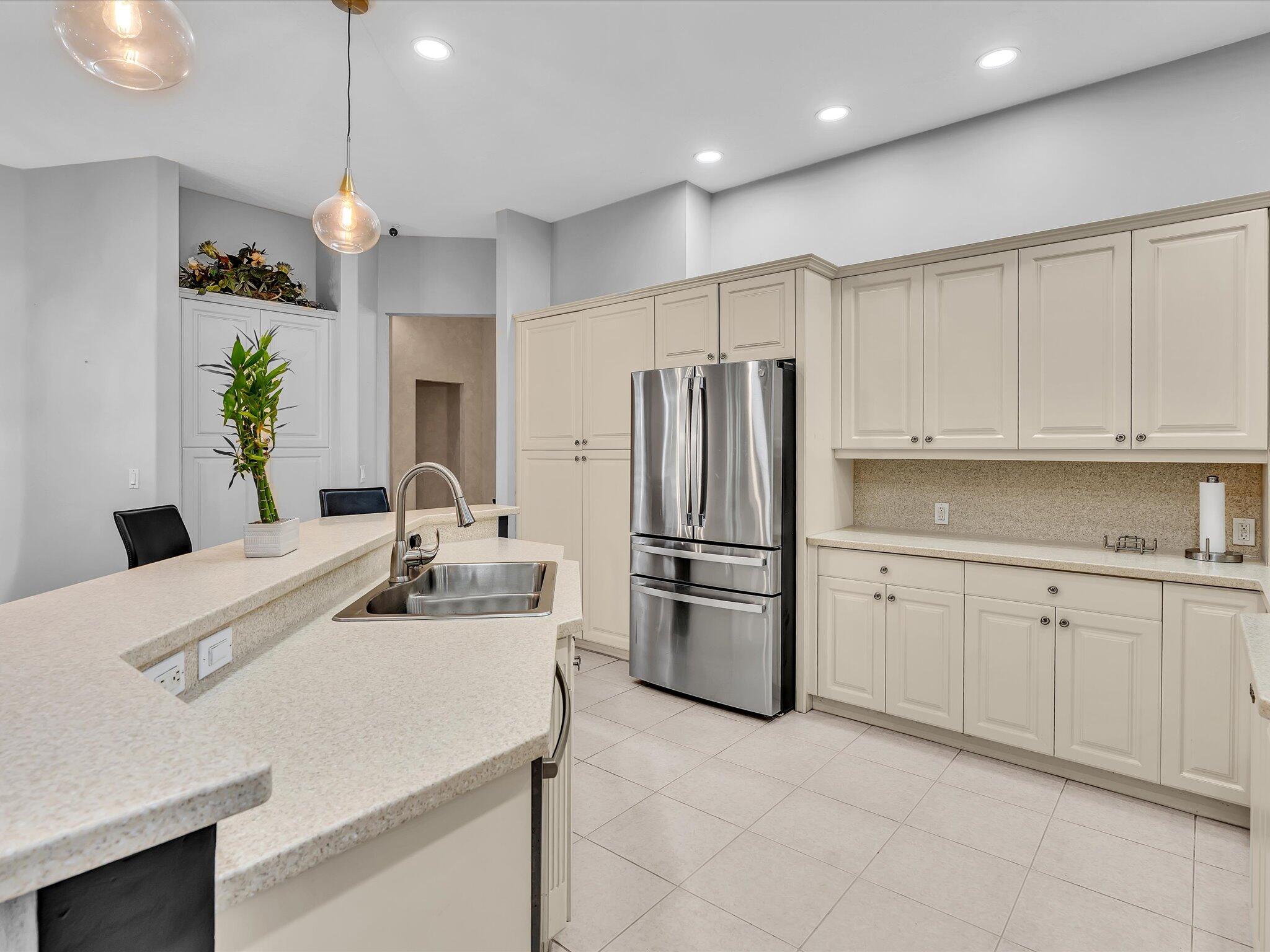 SMITH DAIRY WEST 4 - Residential Lease