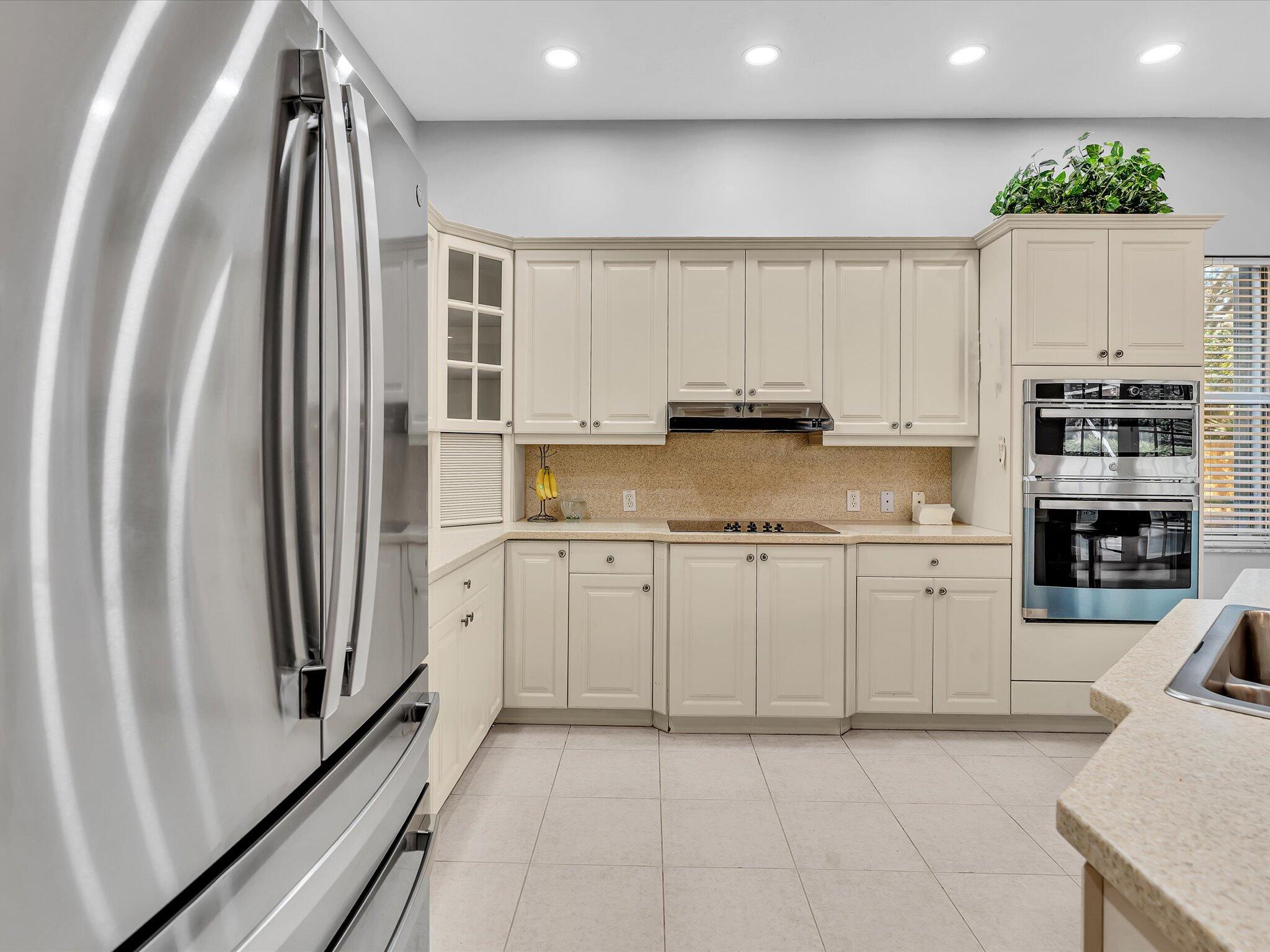 SMITH DAIRY WEST 4 - Residential Lease