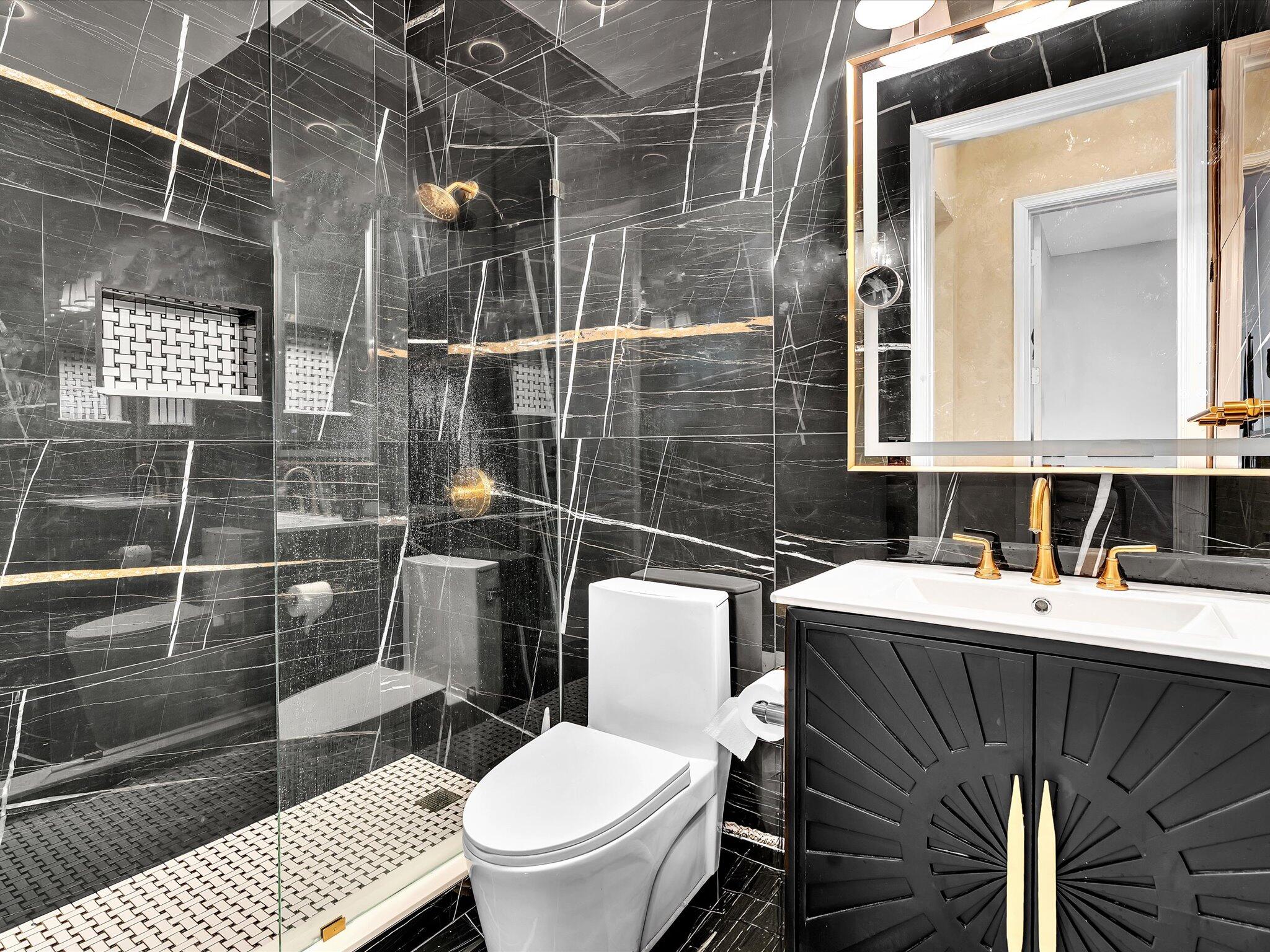 SMITH DAIRY WEST 4 - Residential Lease