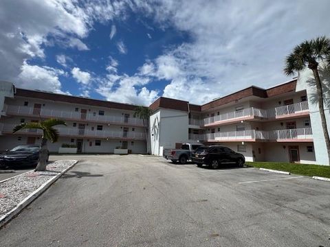 8002 Lagos De Campo Blvd B-306 Fort Lauderdale FL 33321