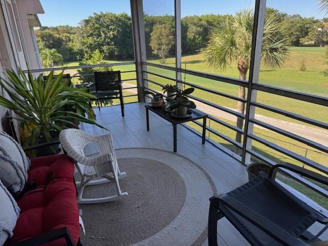 Canongate Condominium - Residential