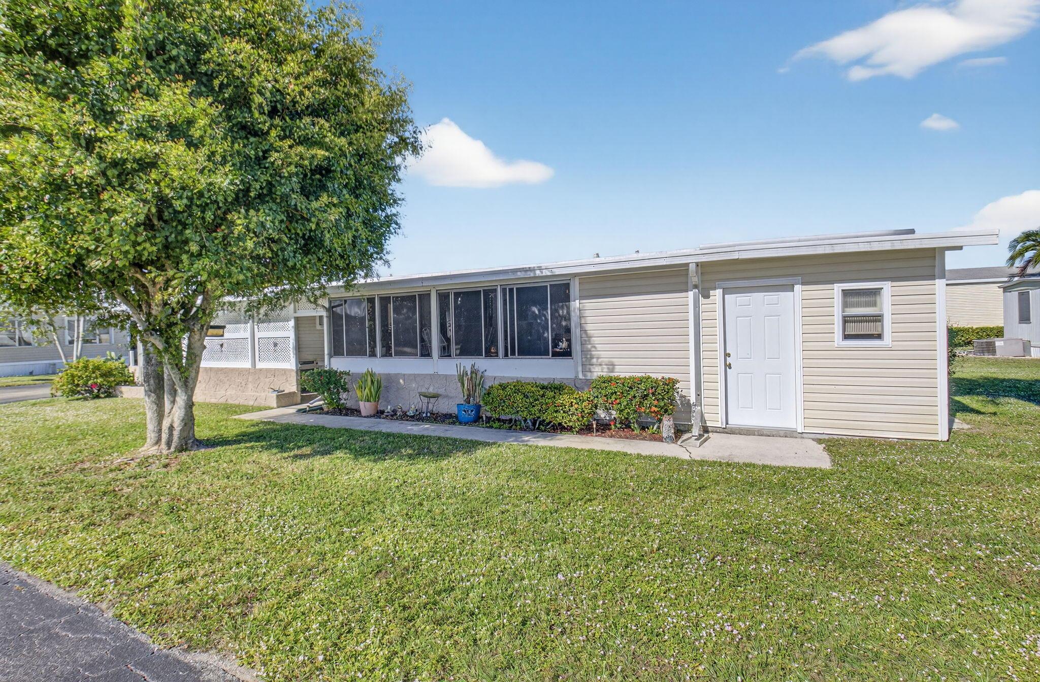 JAMAICA BAY MOBILE HOME C - Residential