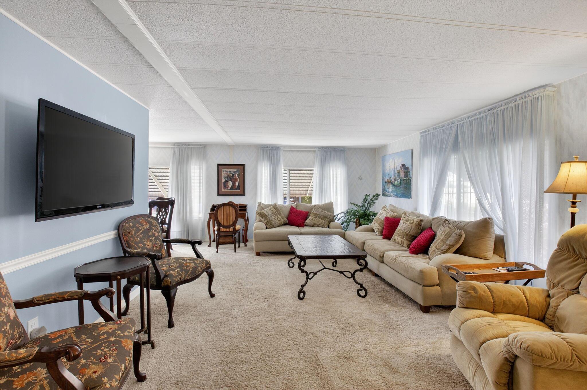 JAMAICA BAY MOBILE HOME C - Residential