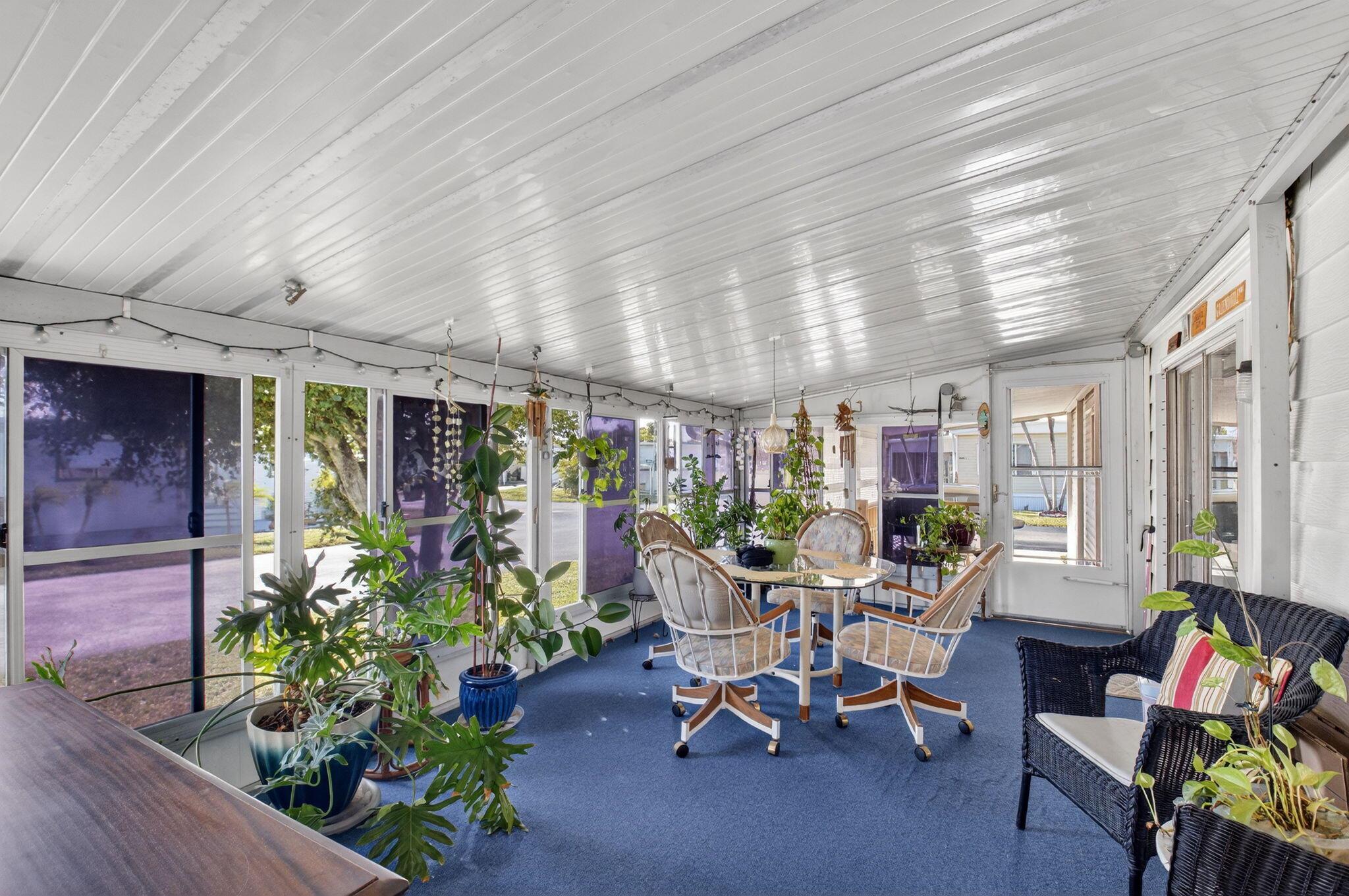 JAMAICA BAY MOBILE HOME C - Residential