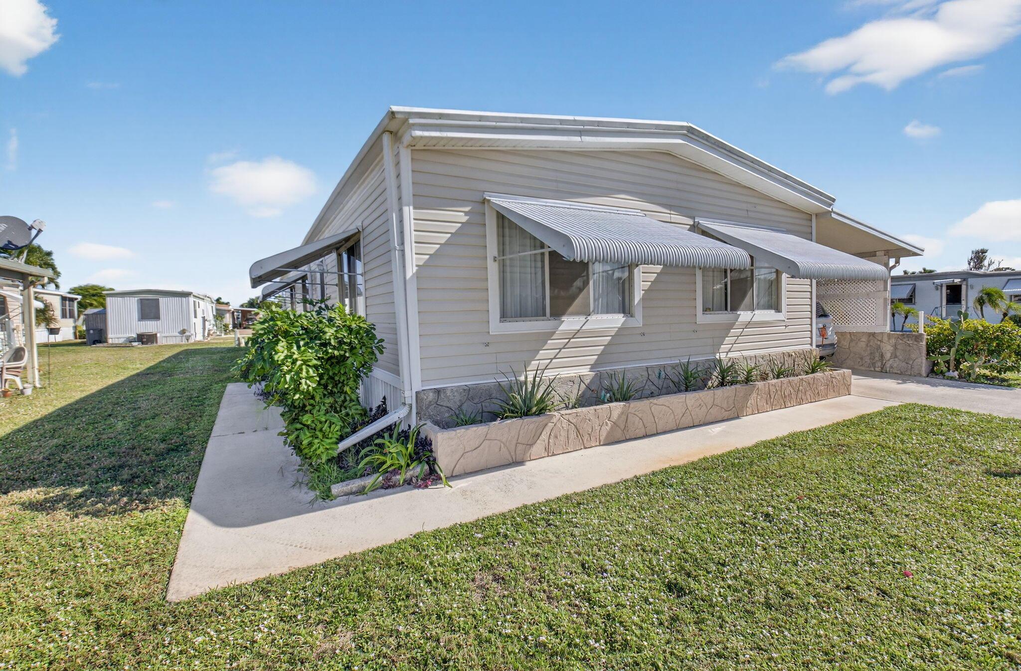 JAMAICA BAY MOBILE HOME C - Residential