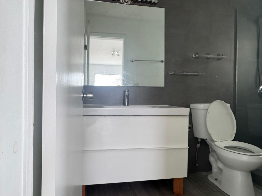 ALTOS DEL MAR NO 3 - Residential Lease