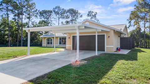 A home in Loxahatchee