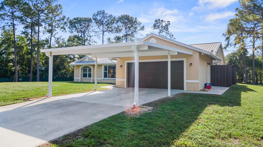 Photo of 14116 83rd Lane N, Loxahatchee, FL 33470 (MLS # R11051805)