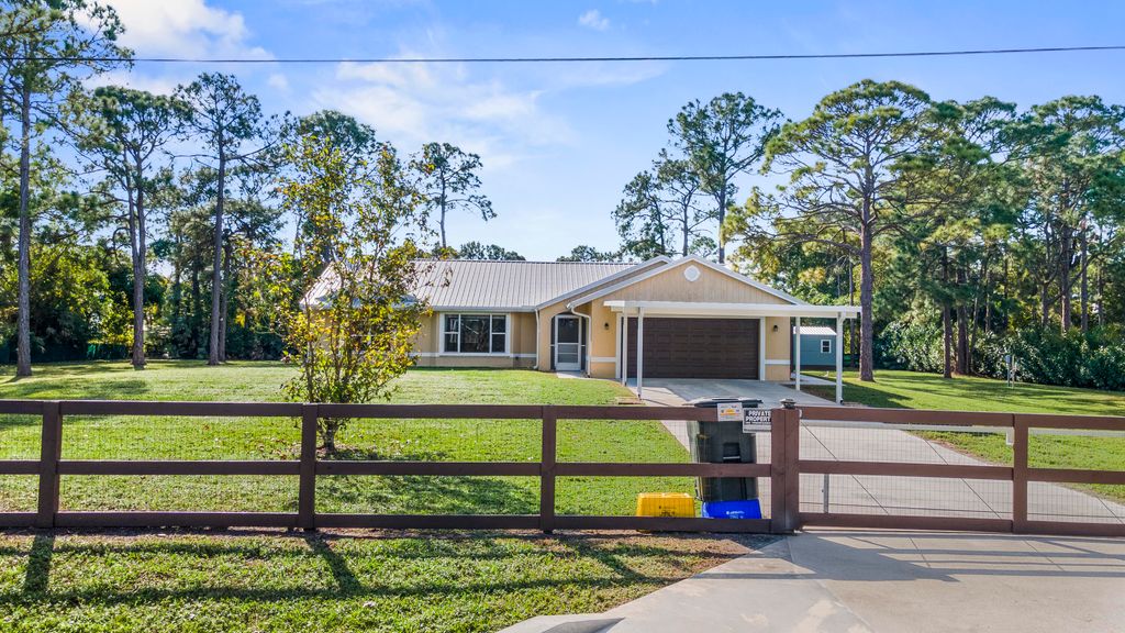 Photo of 14116 83rd Lane N, Loxahatchee, FL 33470 (MLS # R11051805)
