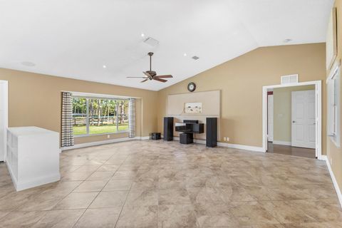 A home in Loxahatchee