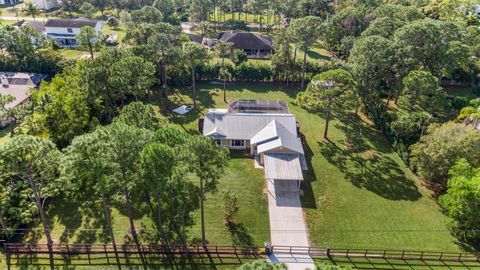 A home in Loxahatchee