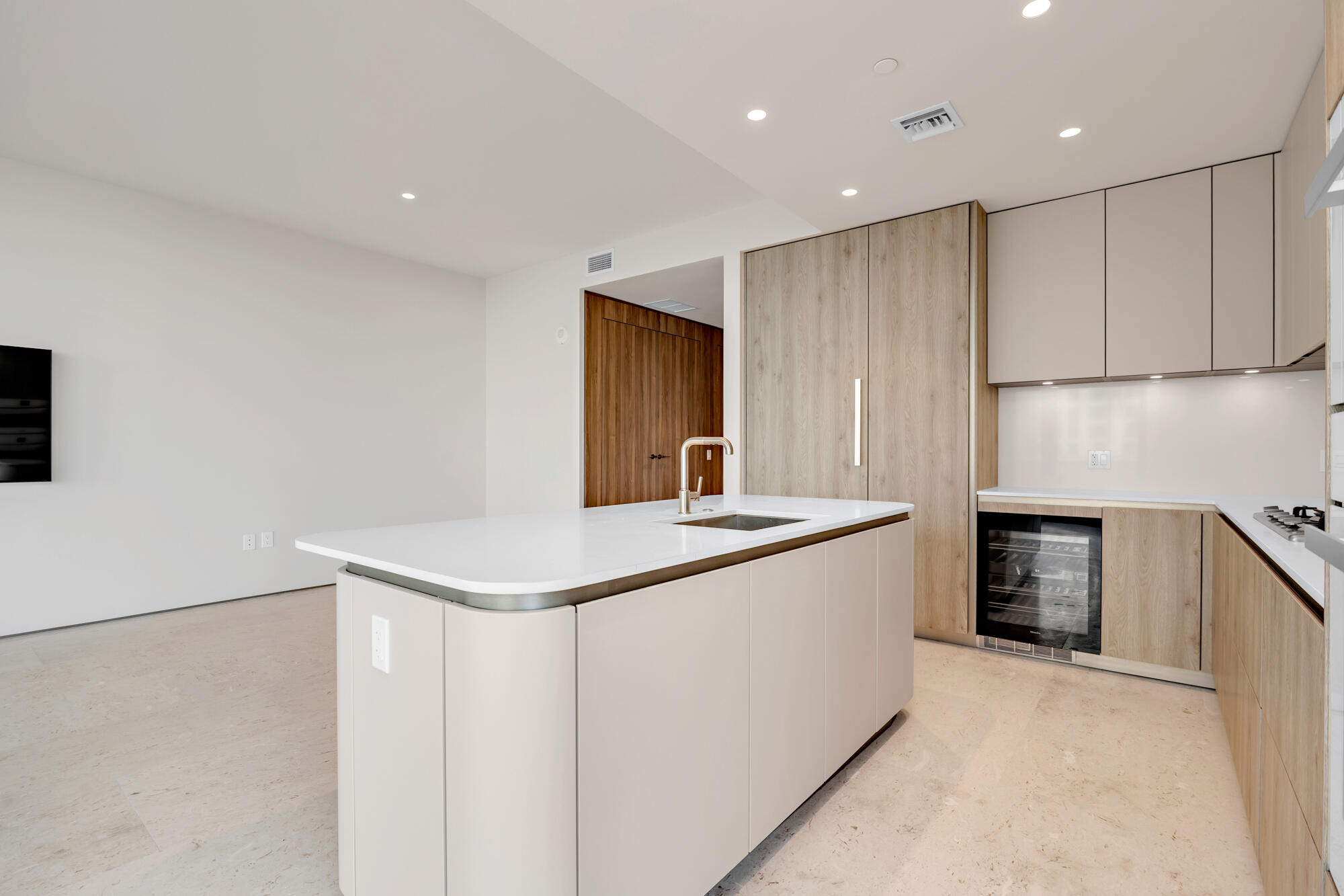 1515 FLAGLER CONDO - Residential Lease