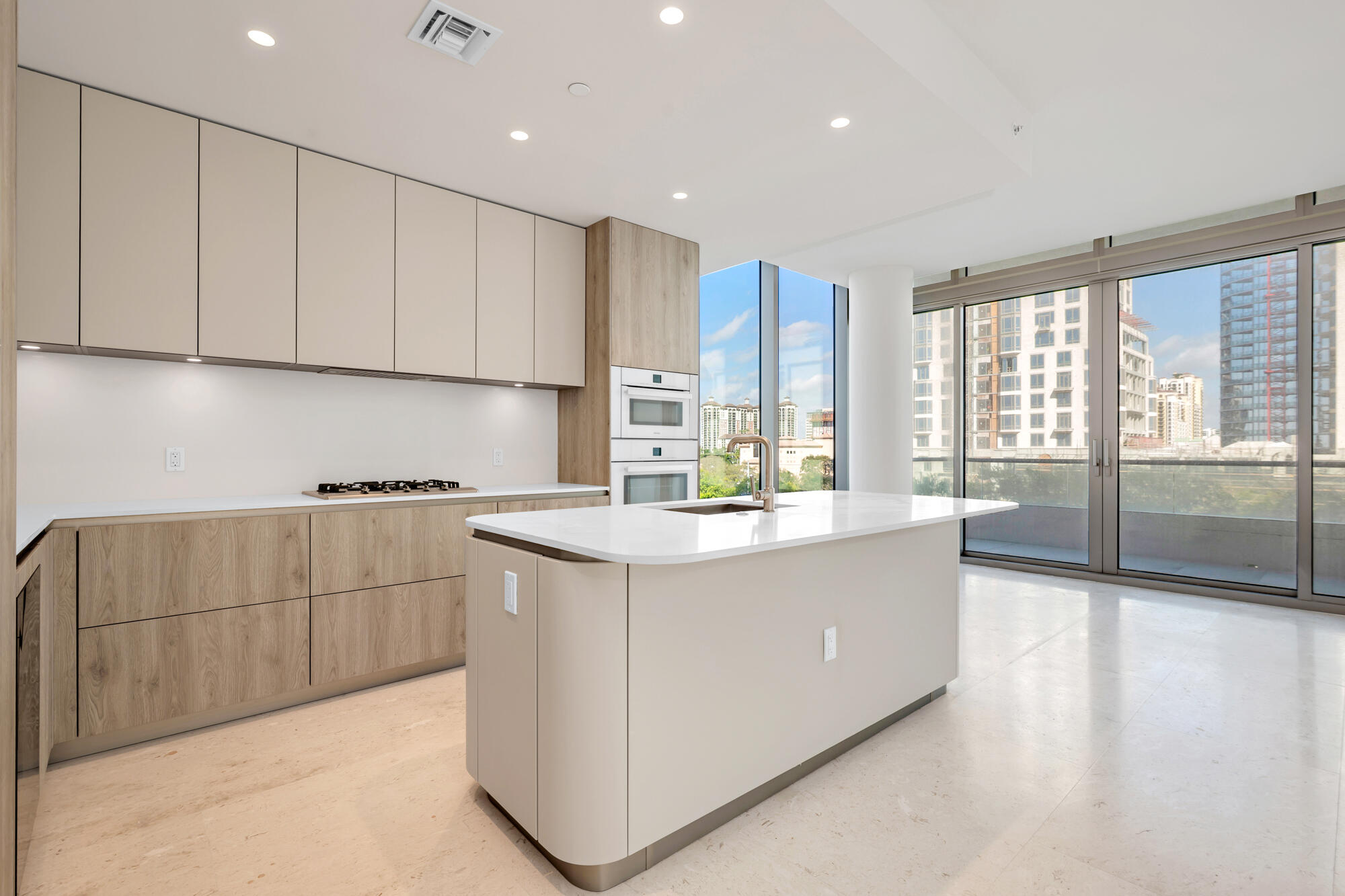 1515 FLAGLER CONDO - Residential Lease