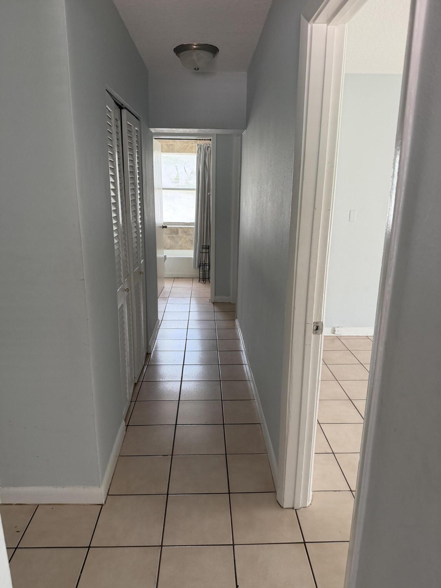 GREYNOLDS HIGHLANDS UNIT 1 - Residential Lease