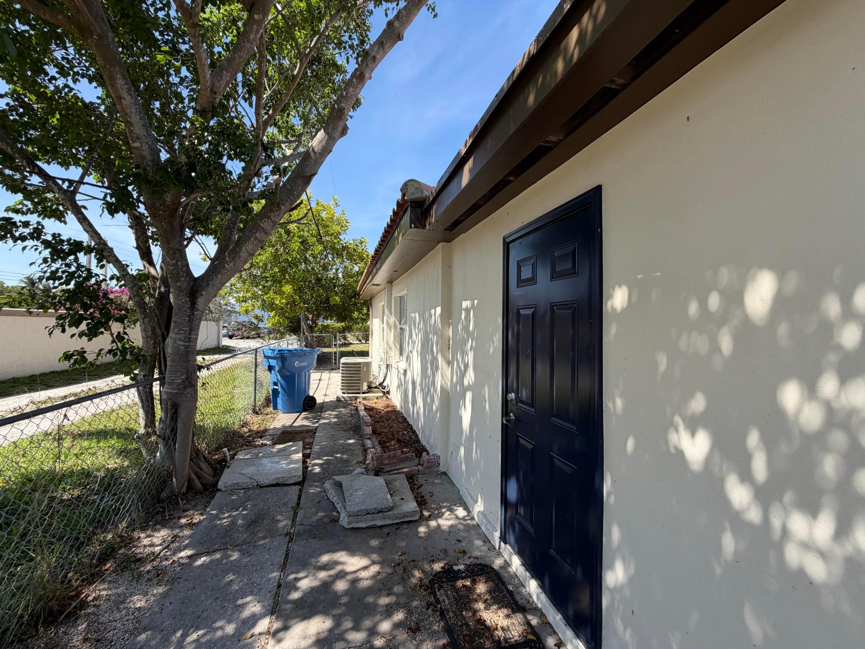 GREYNOLDS HIGHLANDS UNIT 1 - Residential Lease