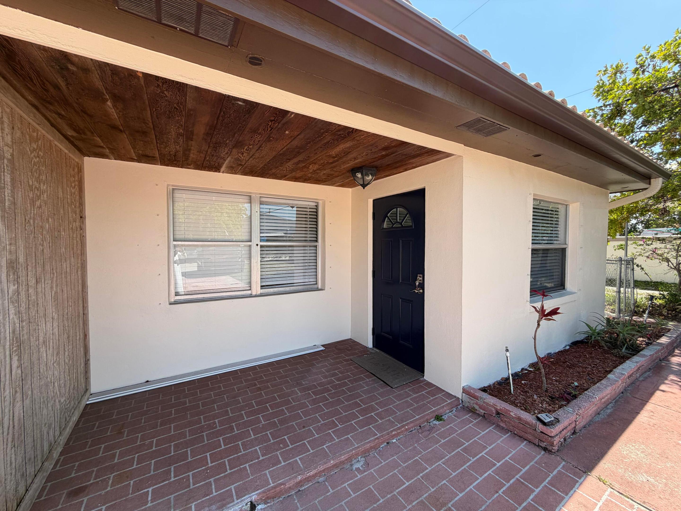 GREYNOLDS HIGHLANDS UNIT 1 - Residential Lease