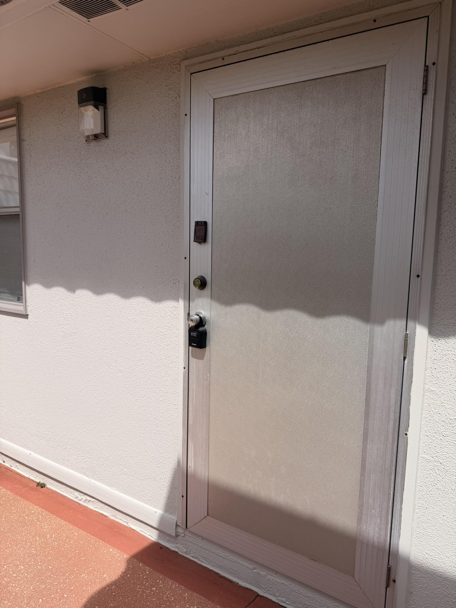 KINGS POINT VALENCIA CONDOS - Residential