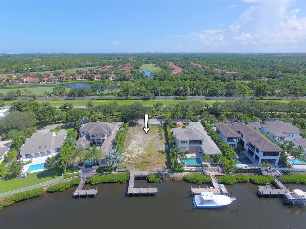 Admirals Cove - Residential