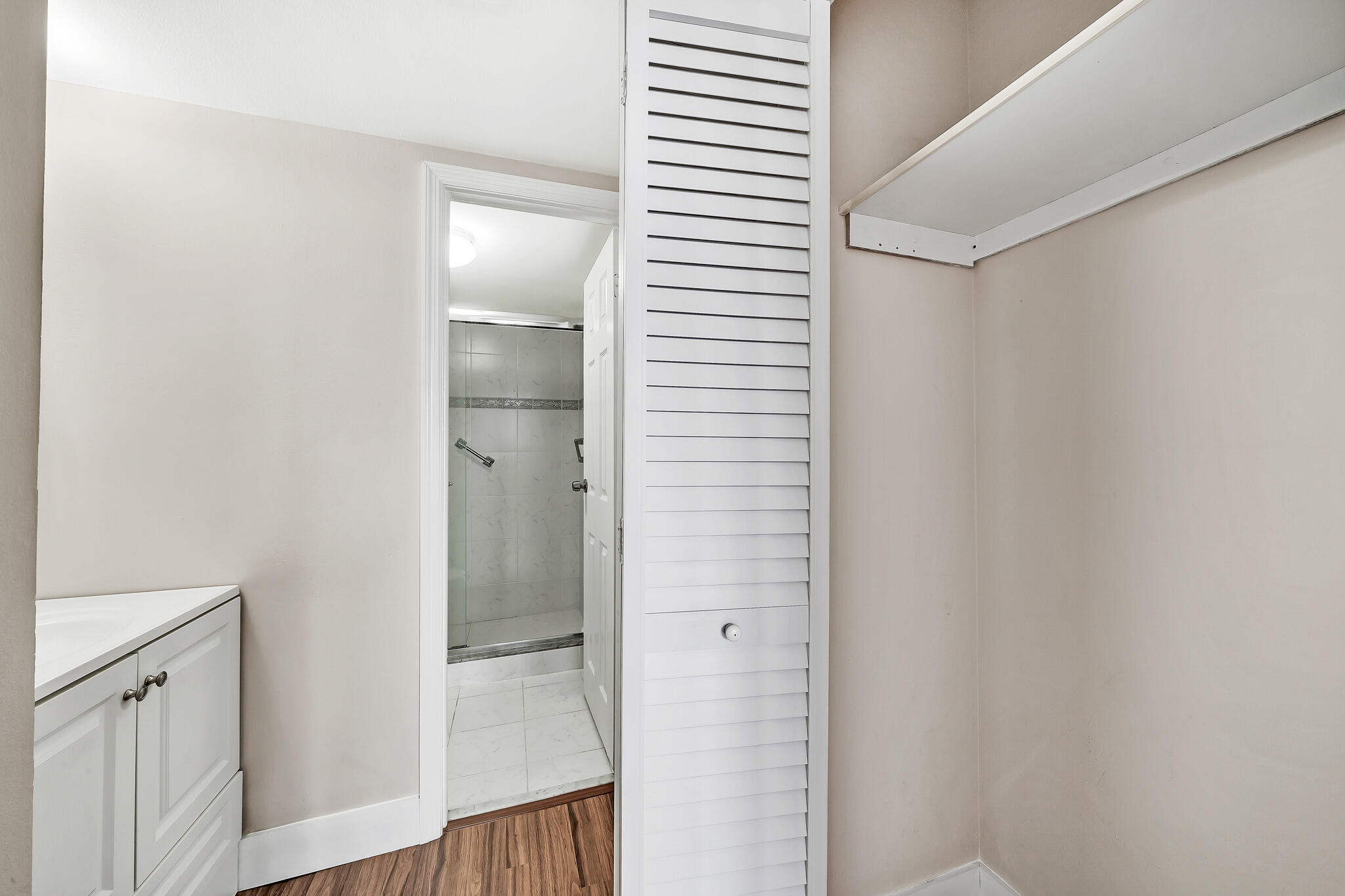 OLYMPUS CONDO PHASE - Residential