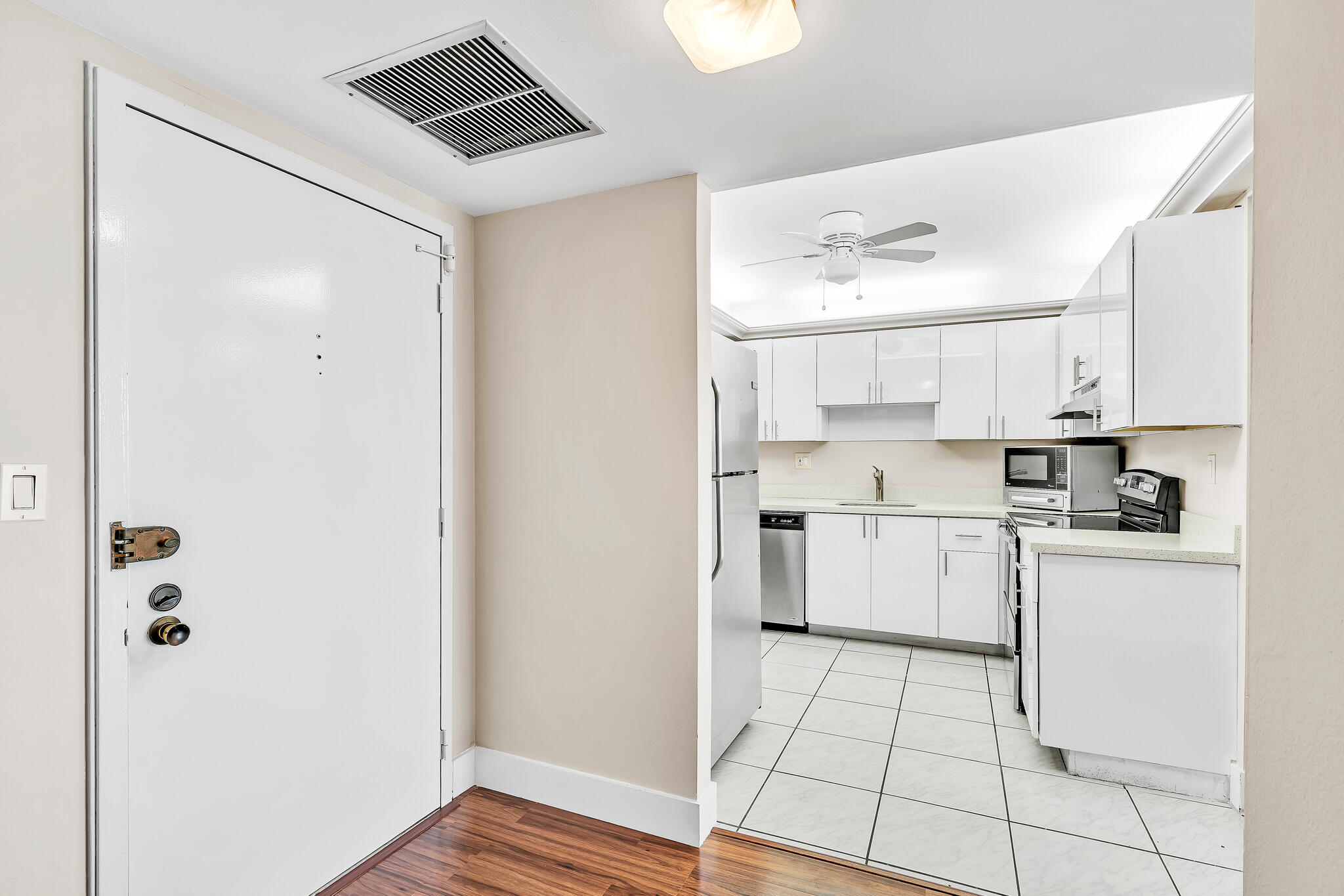 OLYMPUS CONDO PHASE - Residential