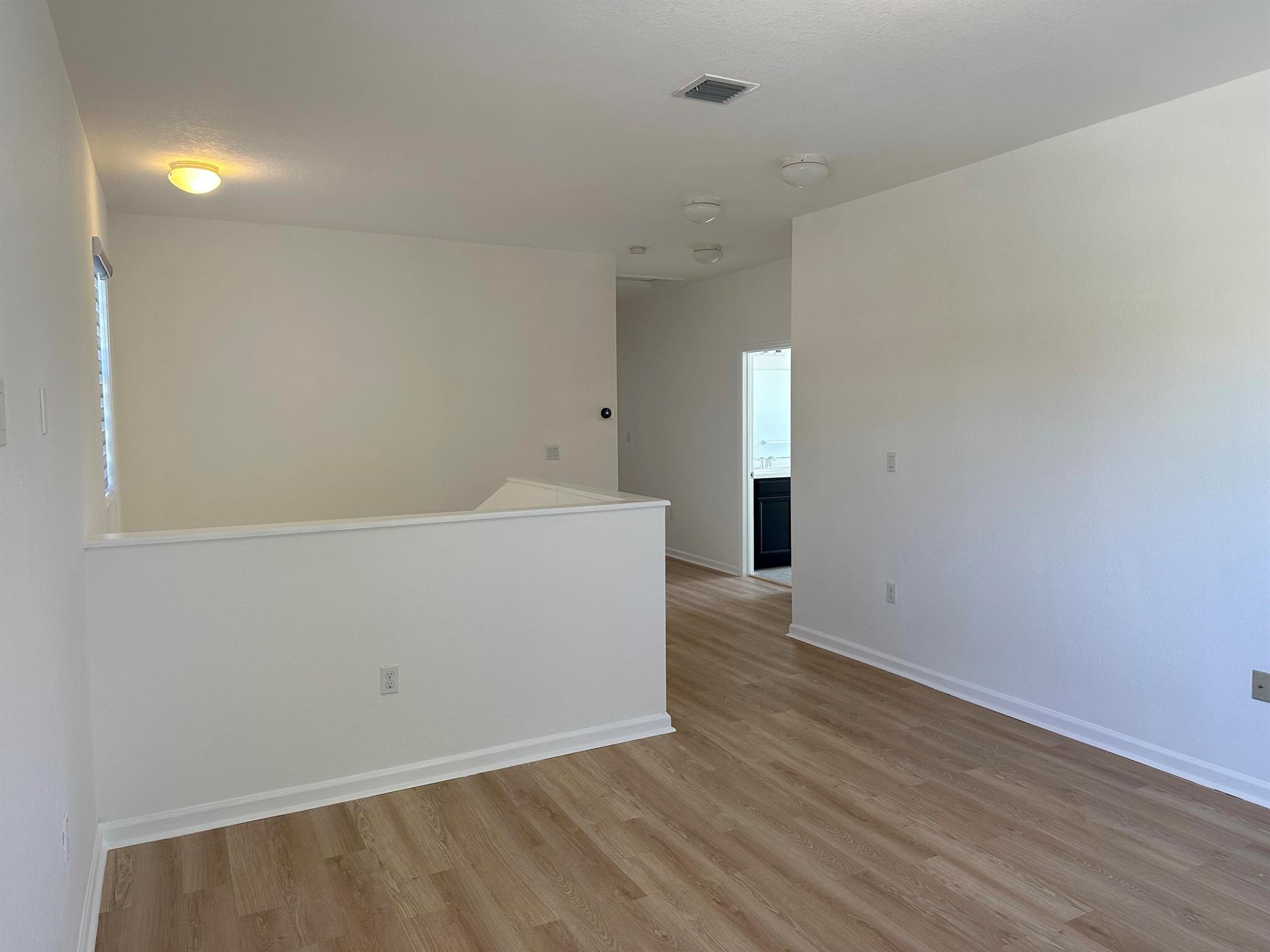 SUMMERVILLE SUB - Residential Lease