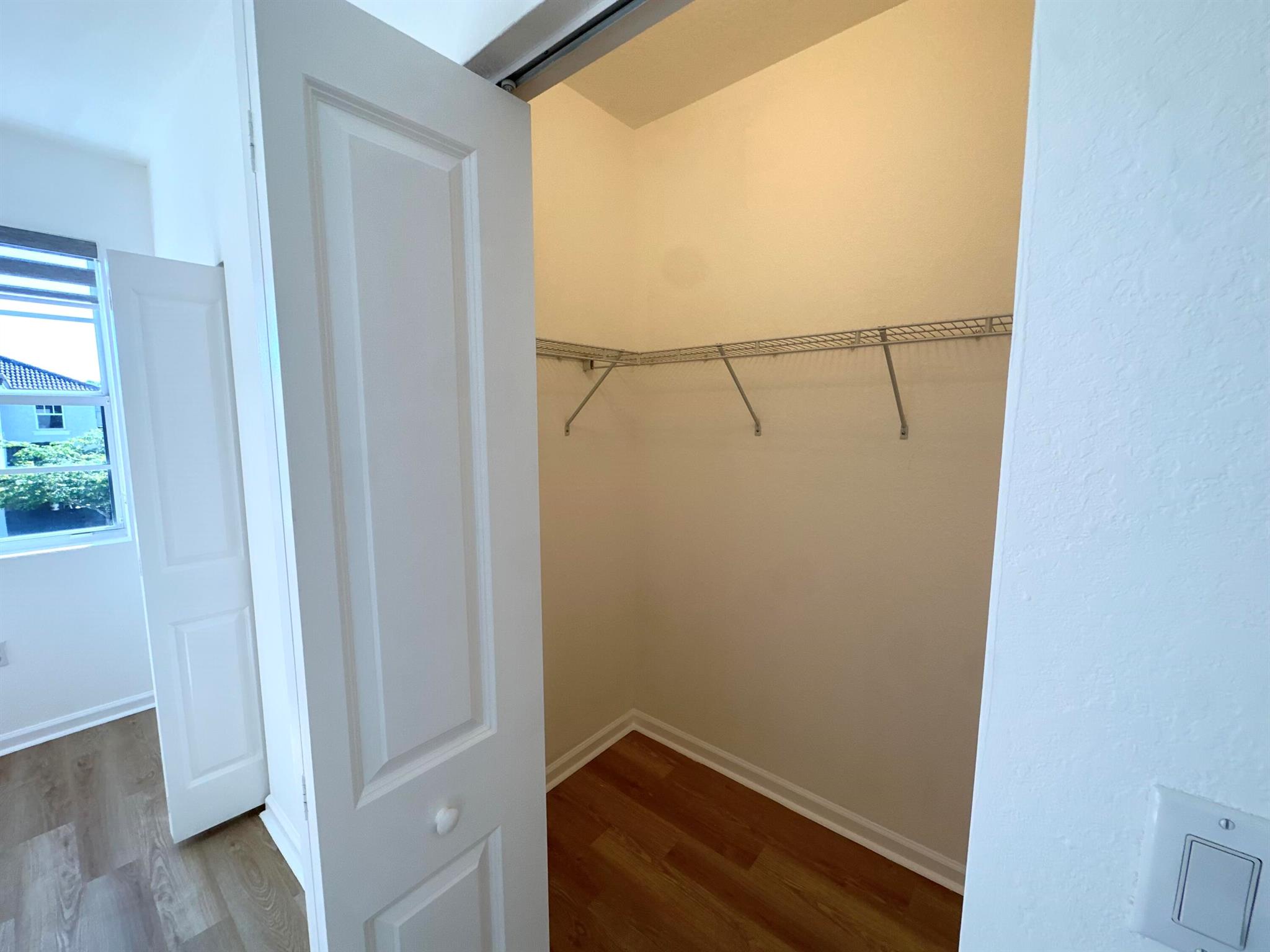 SUMMERVILLE SUB - Residential Lease