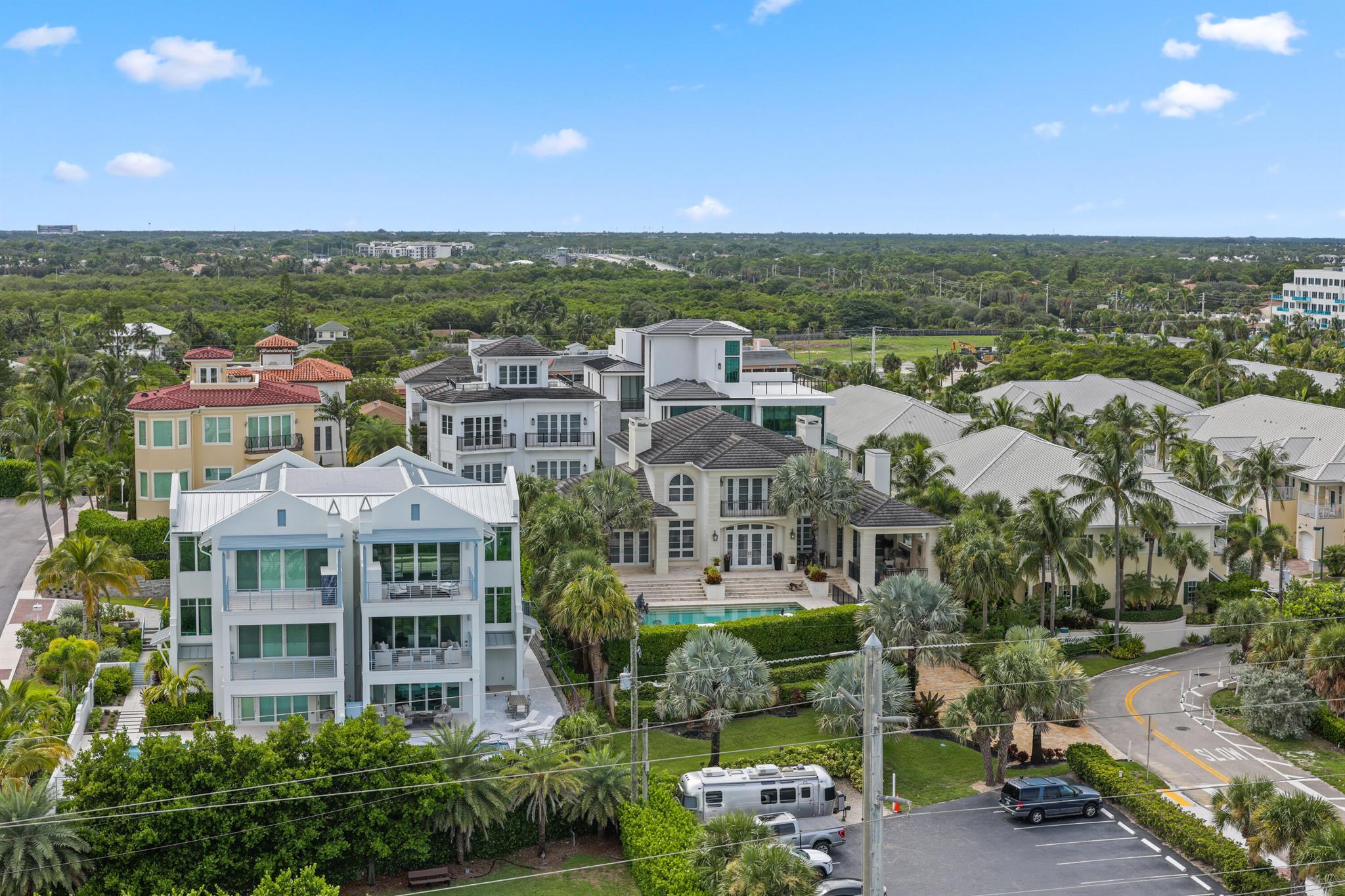 JUNO BY THE SEA NORTH CON - Residential