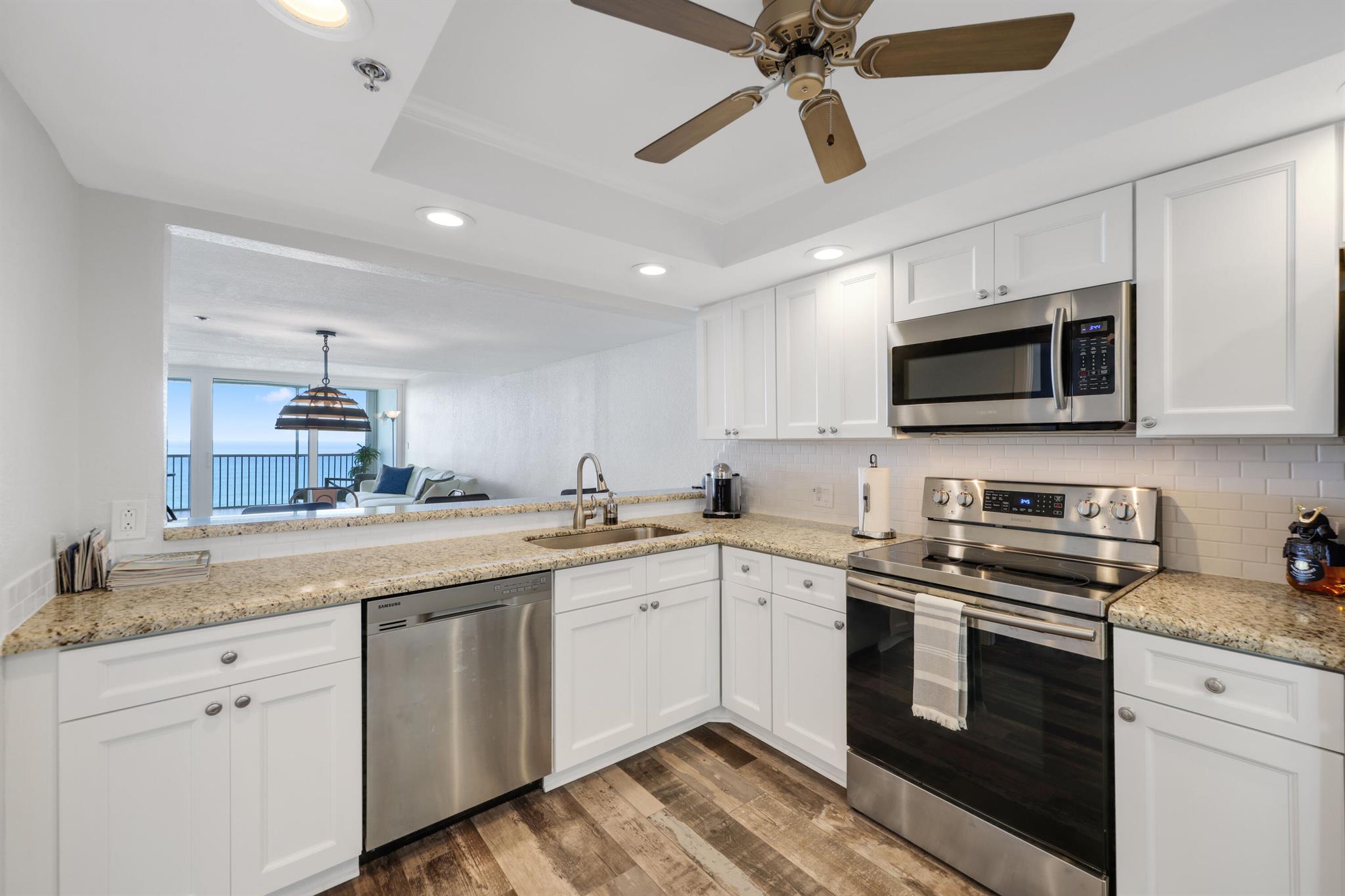 JUNO BY THE SEA NORTH CON - Residential