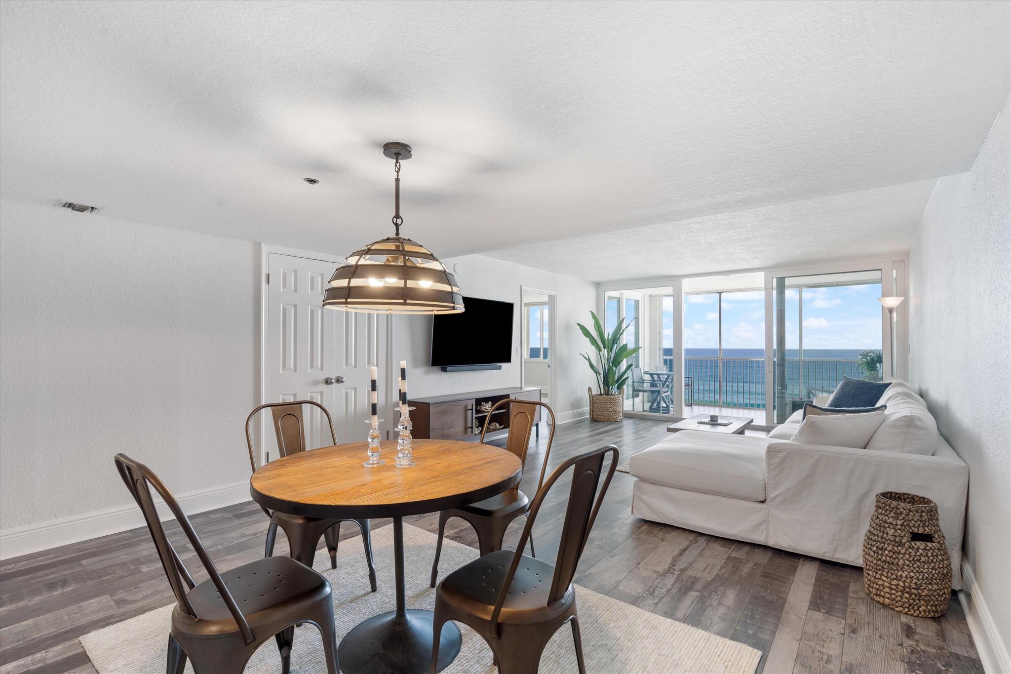 JUNO BY THE SEA NORTH CON - Residential