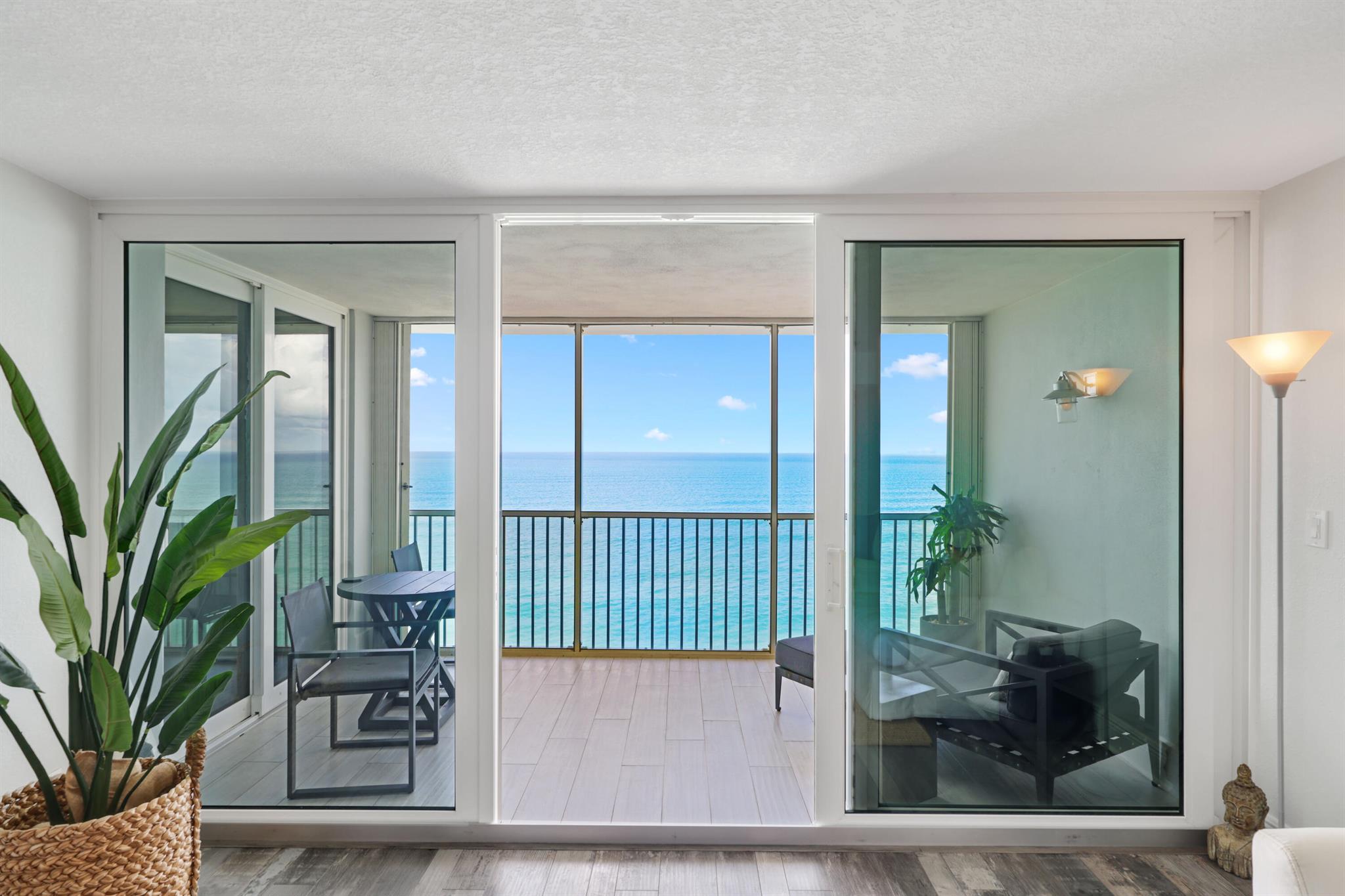 JUNO BY THE SEA NORTH CON - Residential