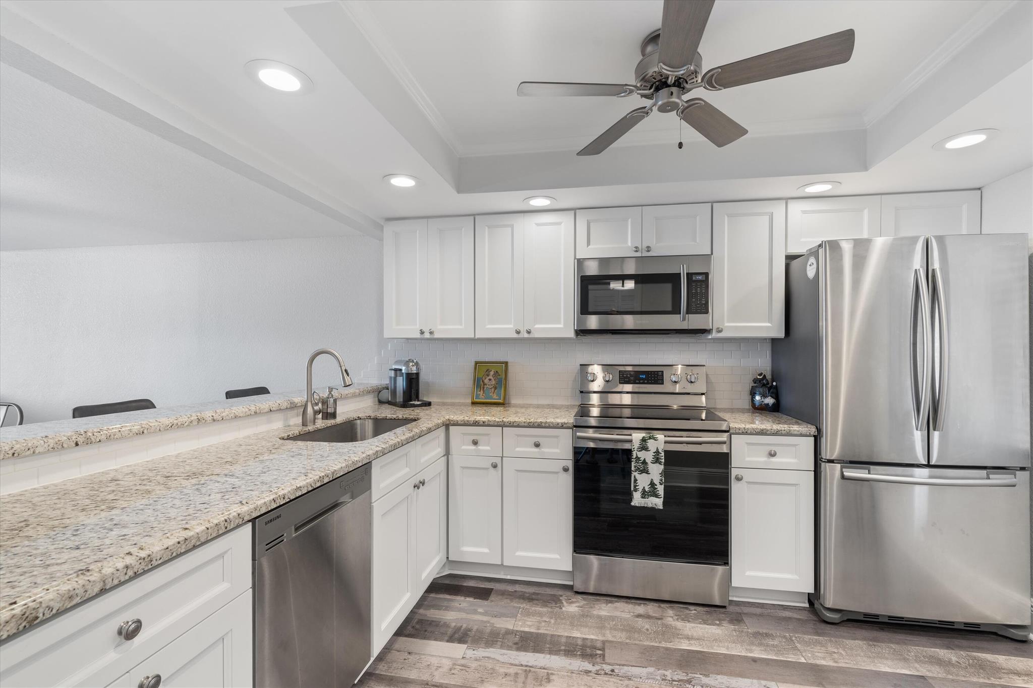 JUNO BY THE SEA NORTH CON - Residential