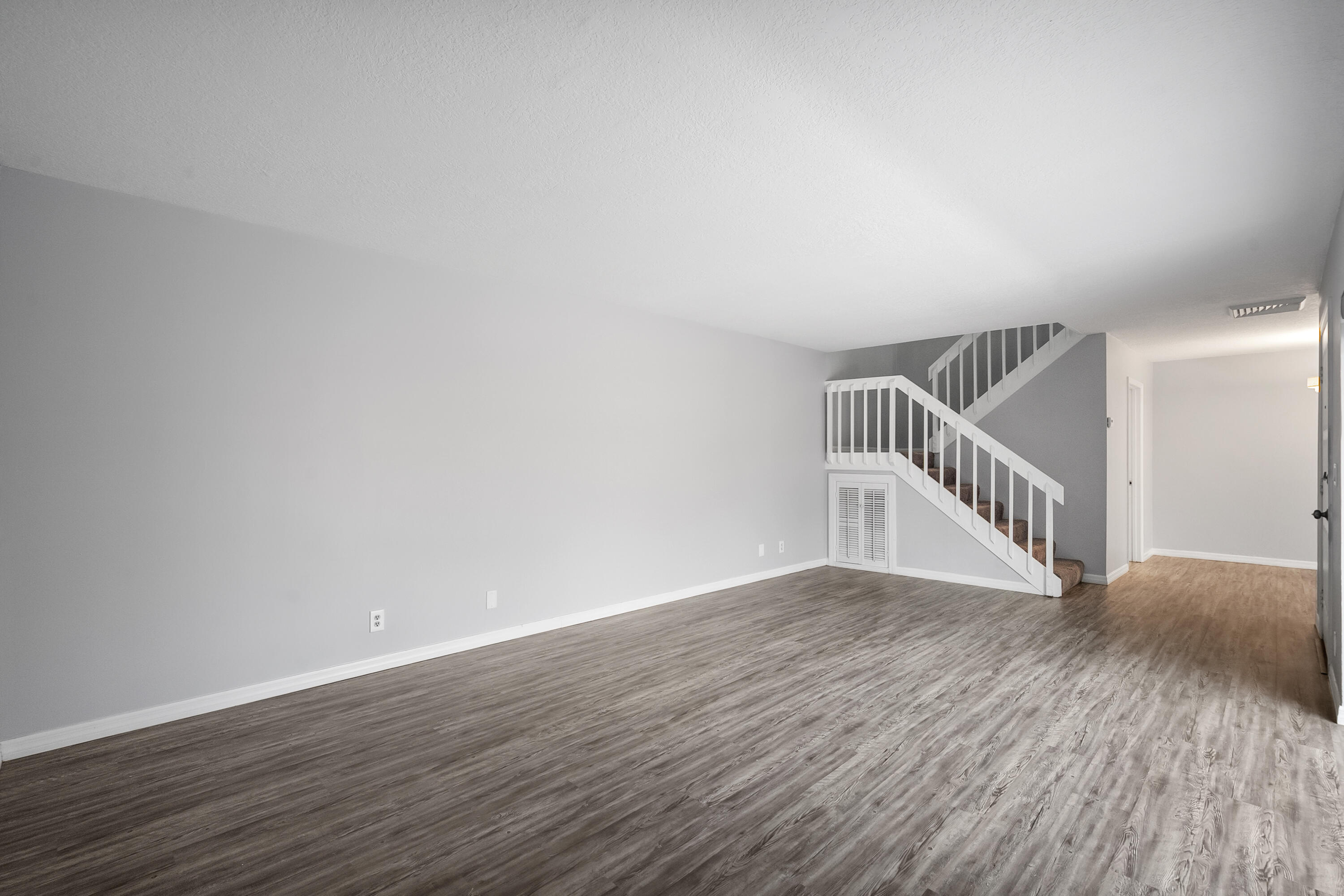 RIVER PINES - Residential