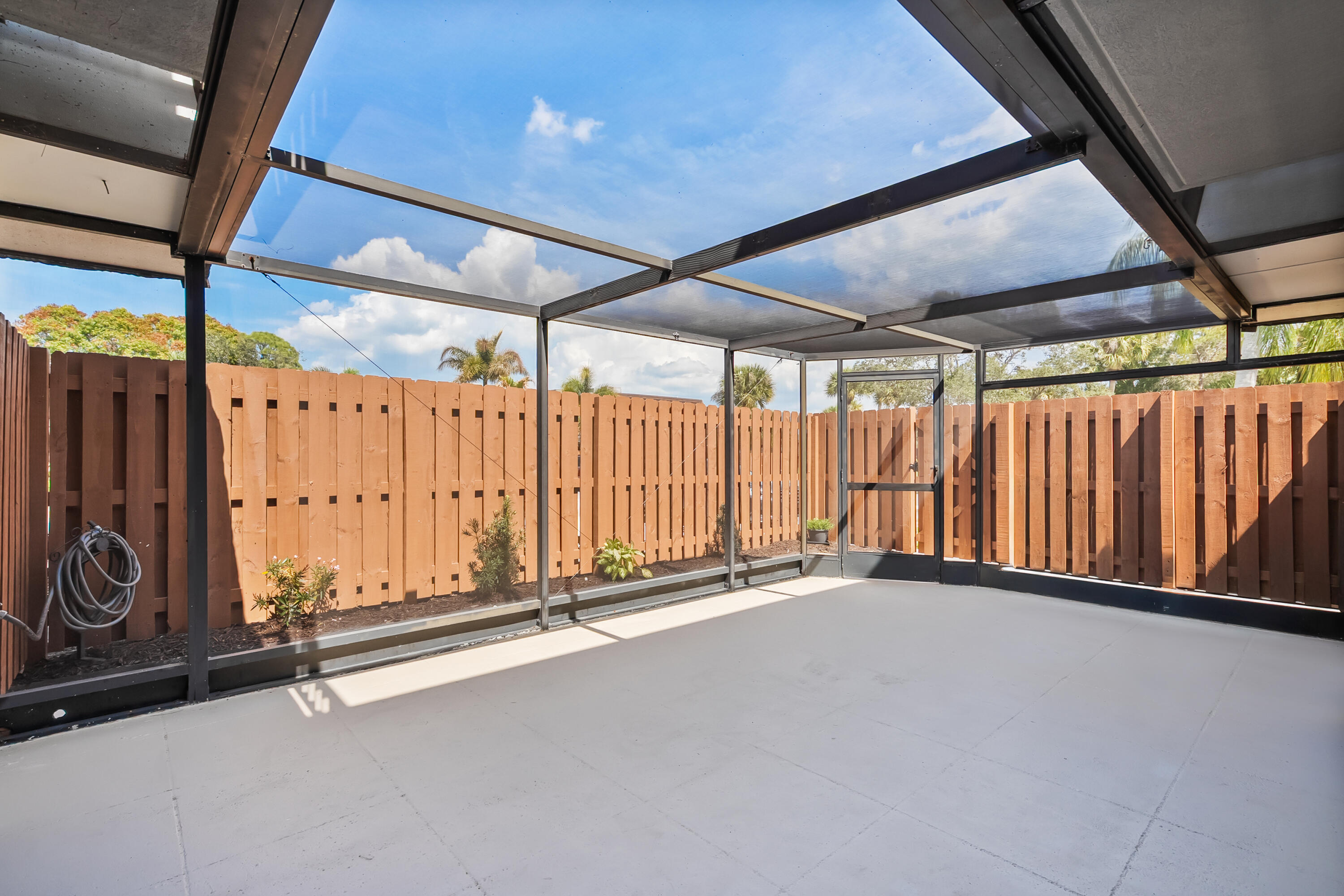 RIVER PINES - Residential