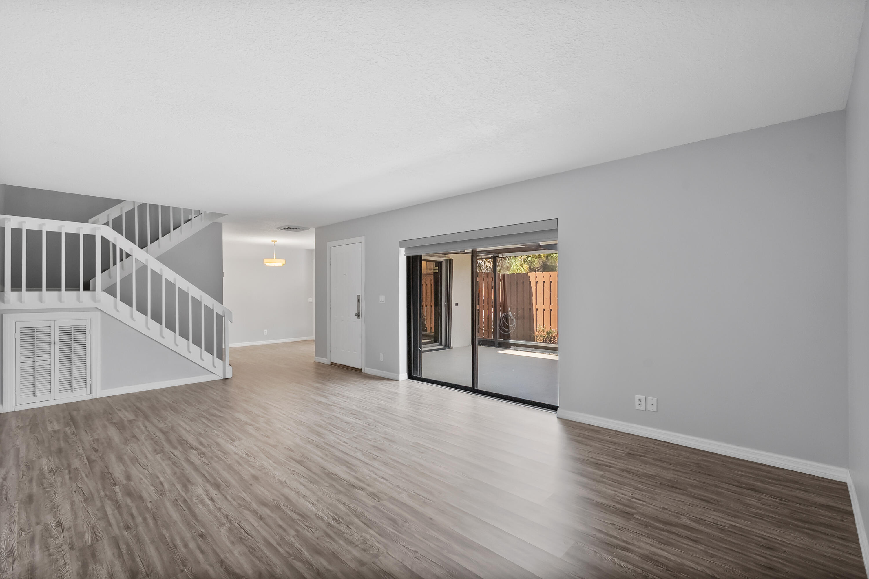 RIVER PINES - Residential