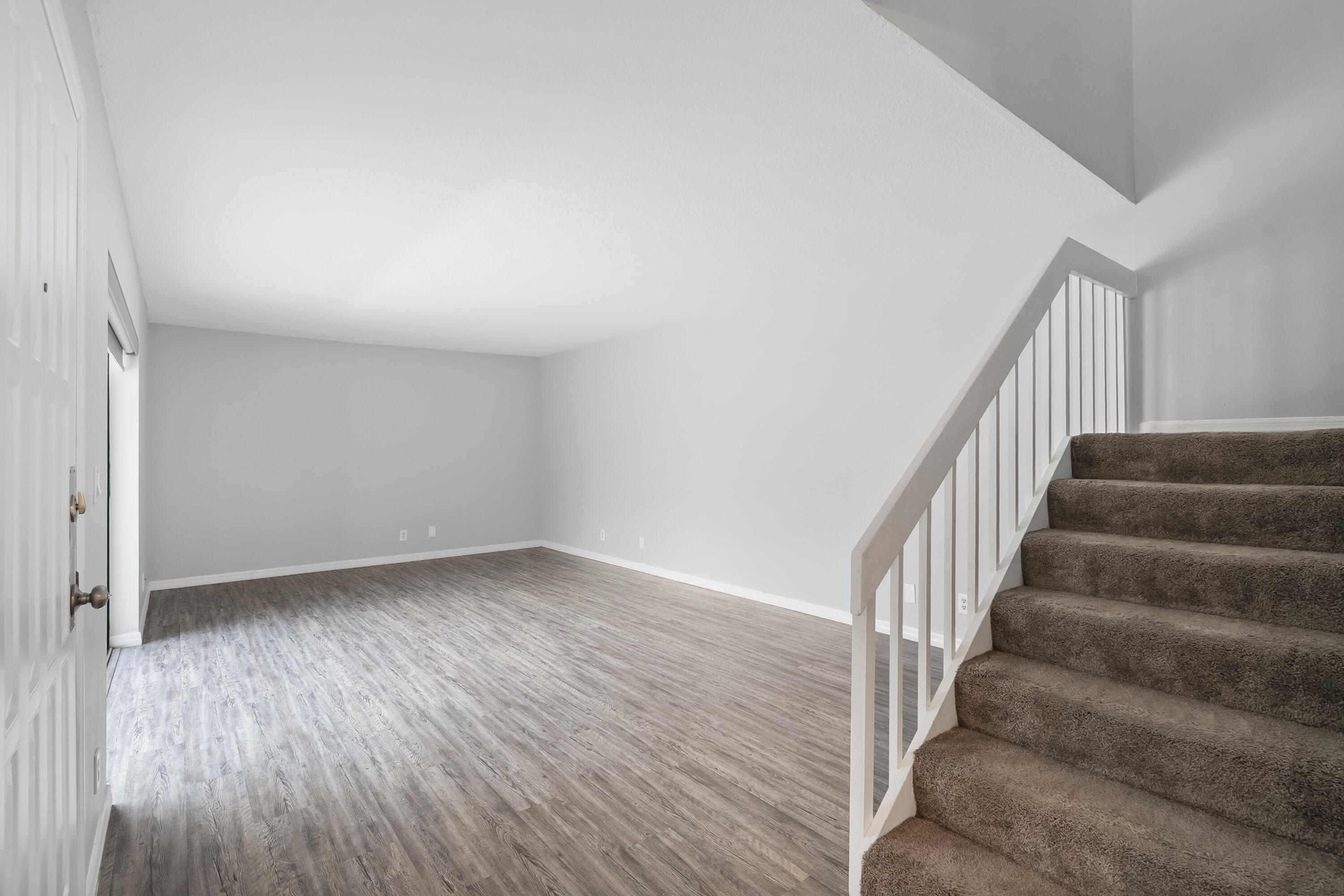 RIVER PINES - Residential